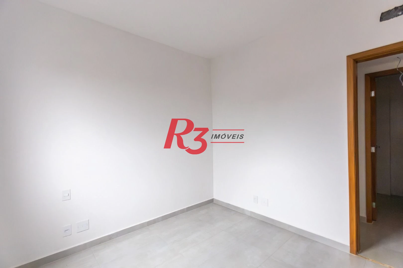 Village com 3 dormitórios à venda, 122 m² por R$ 780.000,00 - Aparecida - Santos/SP