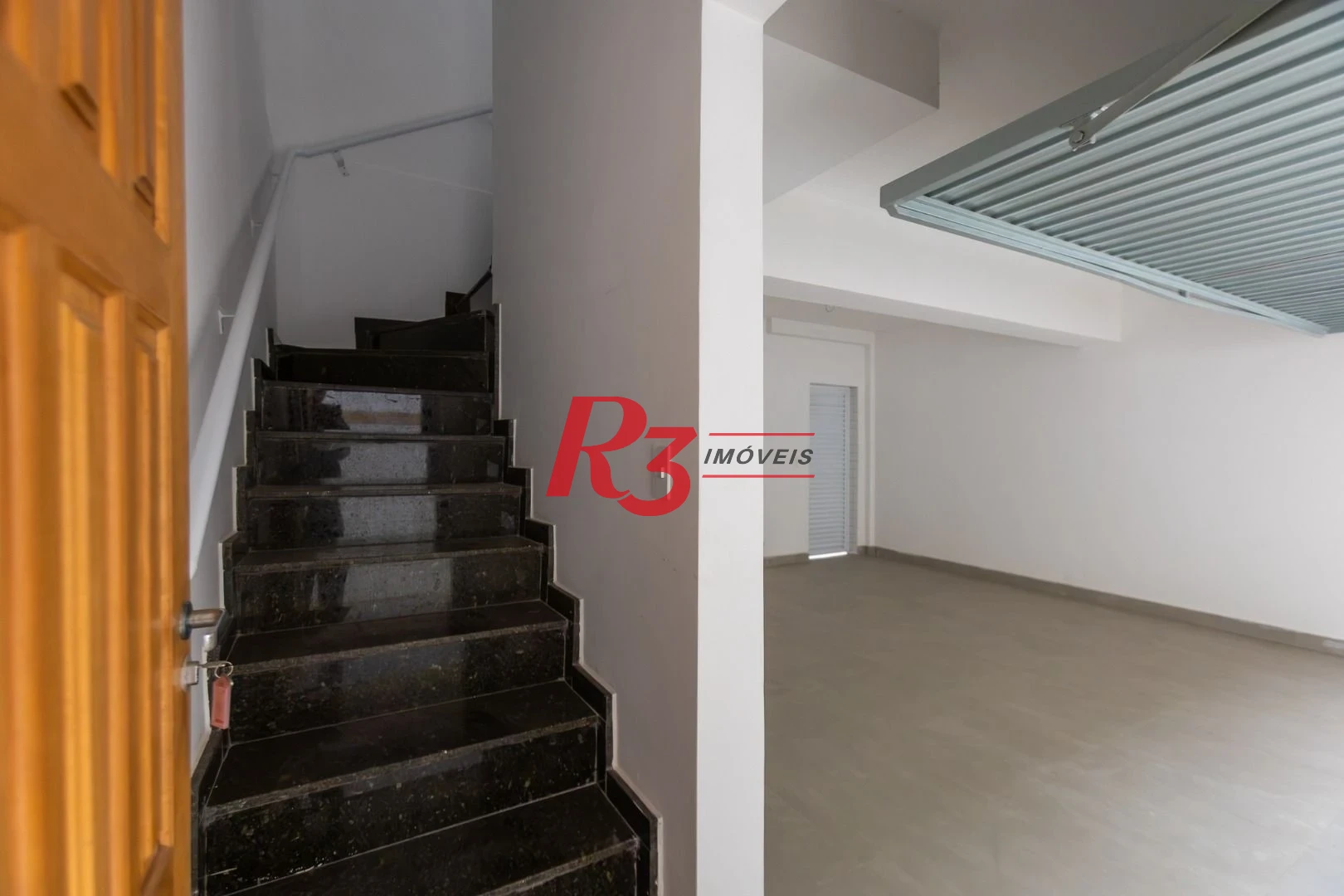 Village com 3 dormitórios à venda, 122 m² por R$ 820.000,00 - Aparecida - Santos/SP