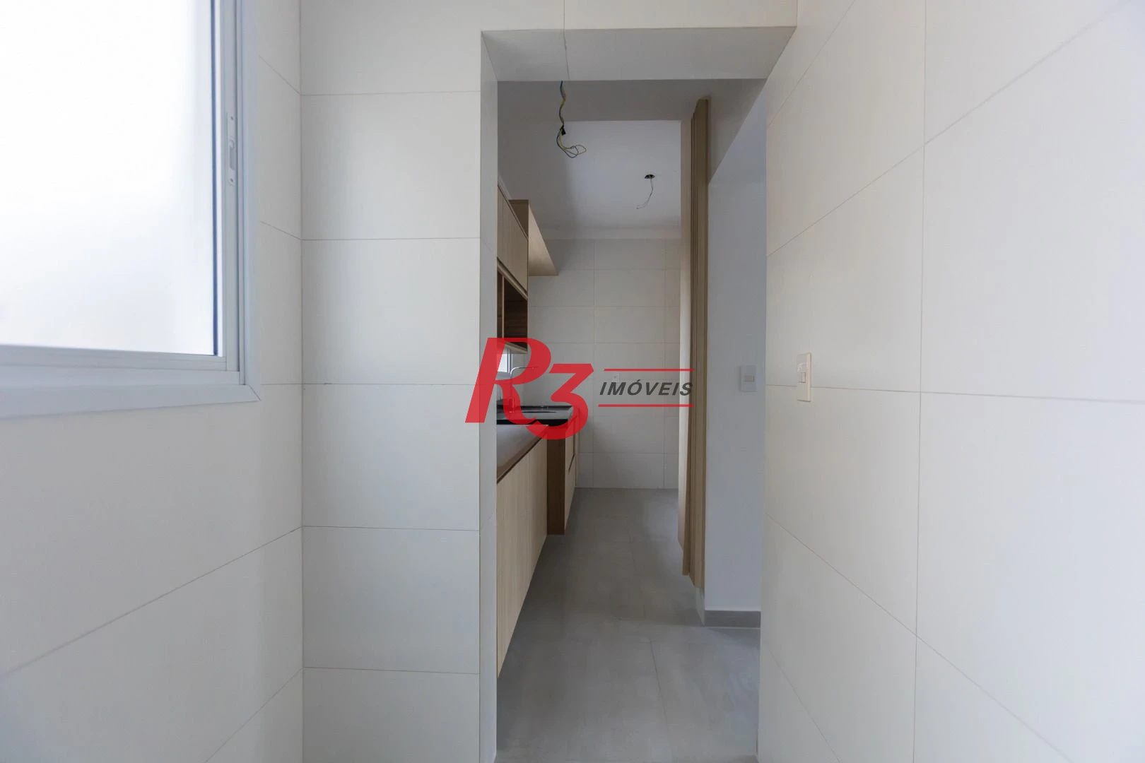 Village com 3 dormitórios à venda, 122 m² por R$ 820.000,00 - Aparecida - Santos/SP