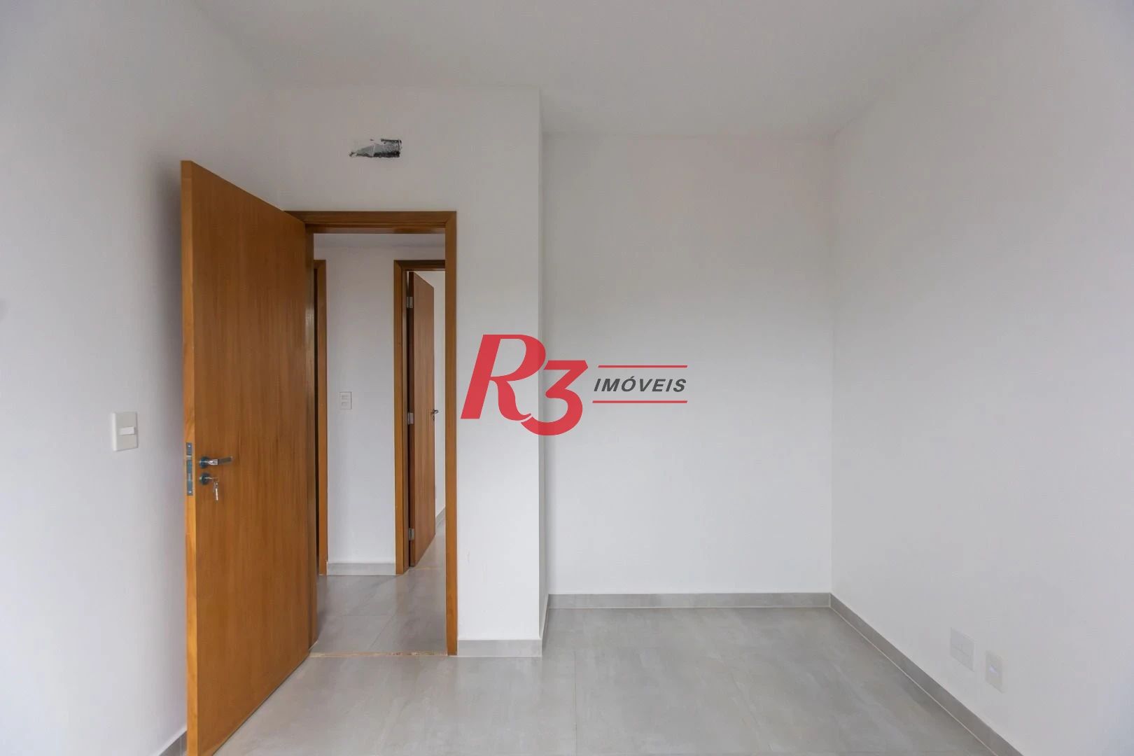 Village com 3 dormitórios à venda, 122 m² por R$ 820.000,00 - Aparecida - Santos/SP