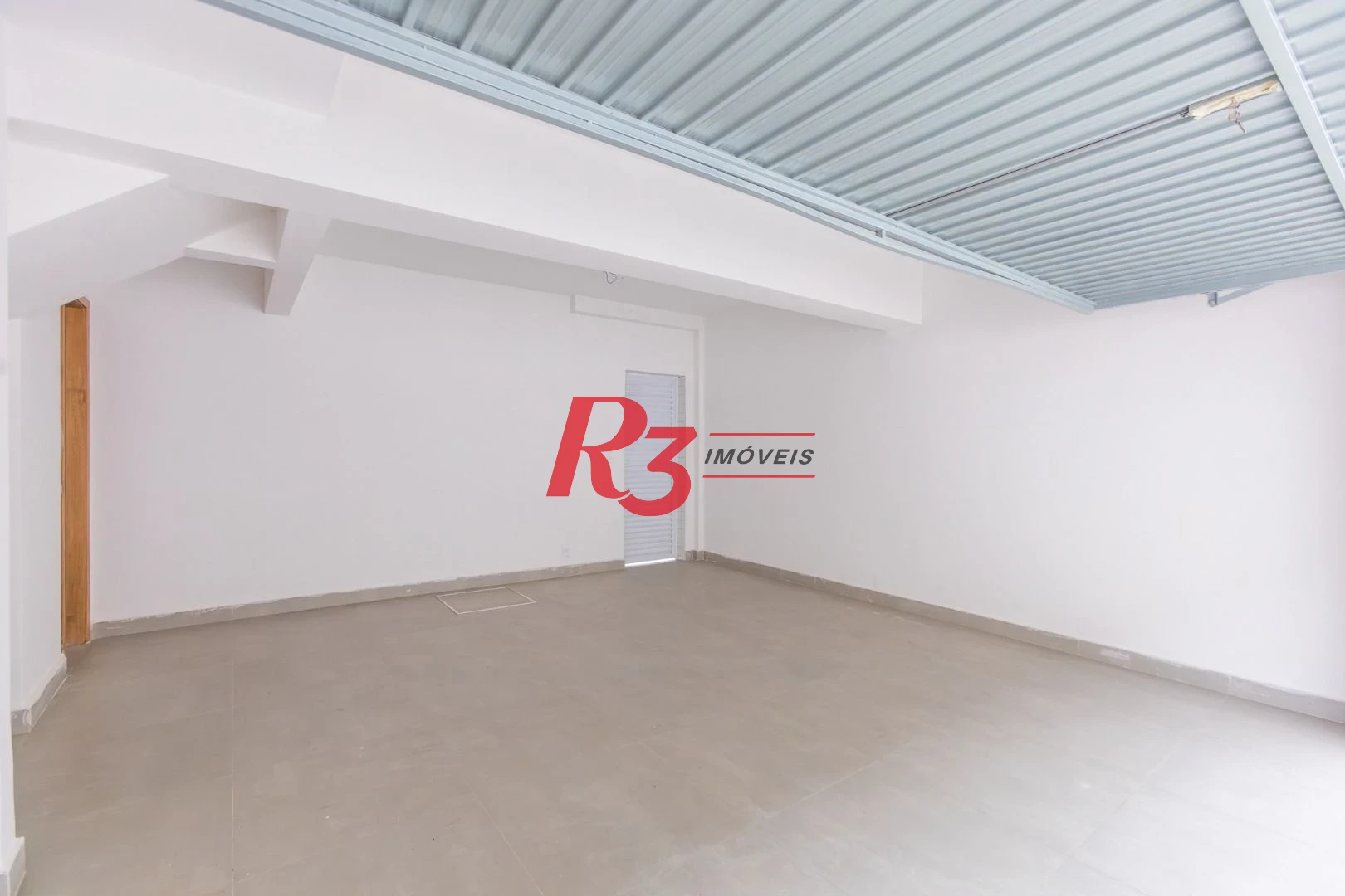 Village com 3 dormitórios à venda, 122 m² por R$ 820.000,00 - Aparecida - Santos/SP