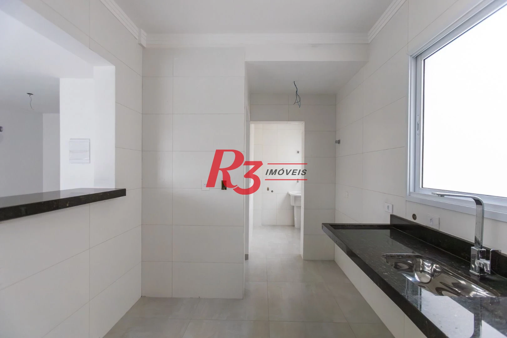 Village com 3 dormitórios à venda, 122 m² por R$ 900.000,00 - Aparecida - Santos/SP