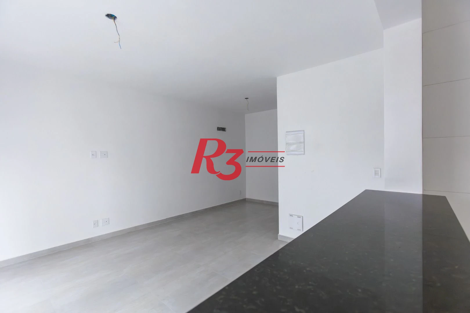Village com 3 dormitórios à venda, 122 m² por R$ 900.000,00 - Aparecida - Santos/SP