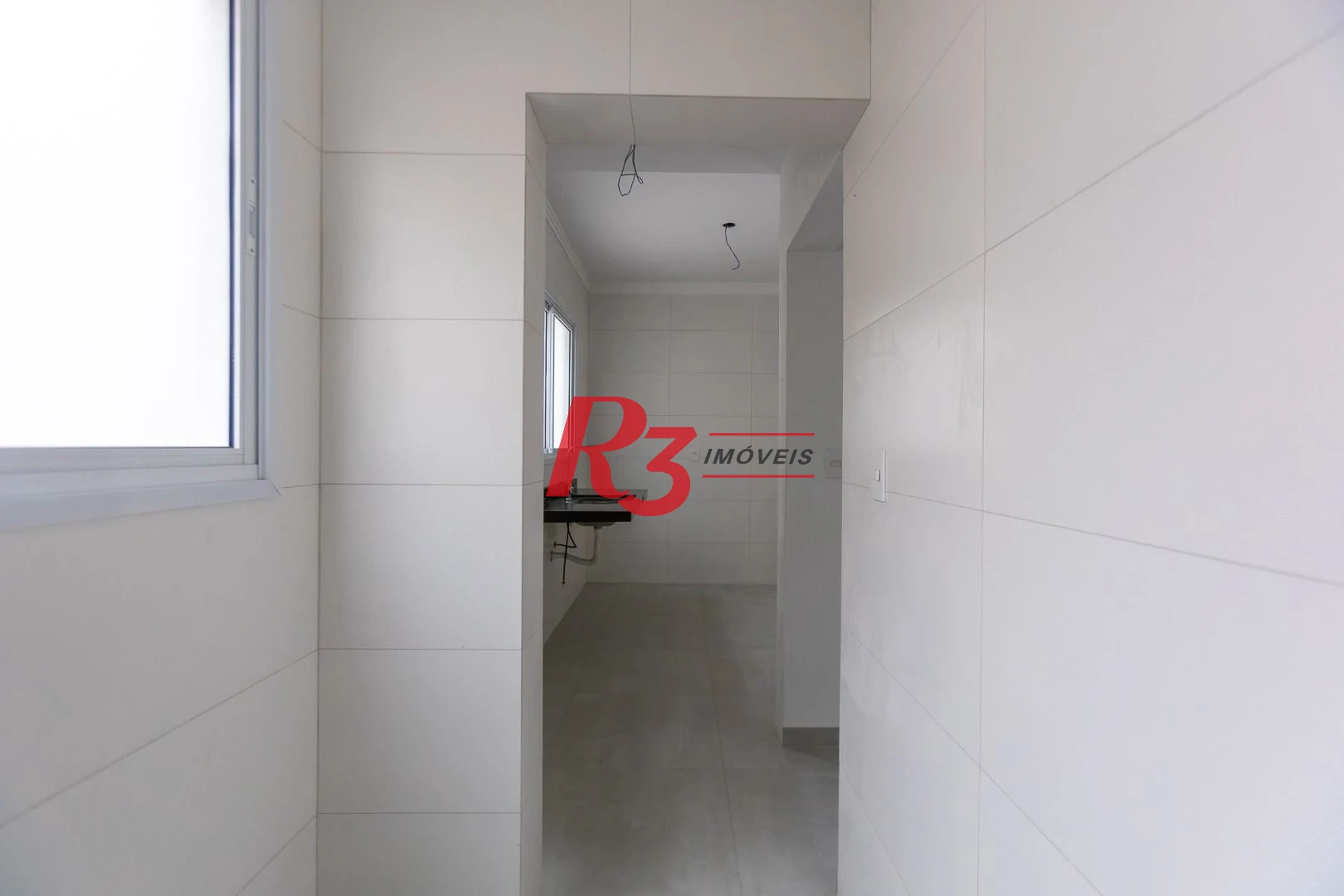 Village com 3 dormitórios à venda, 122 m² por R$ 900.000,00 - Aparecida - Santos/SP