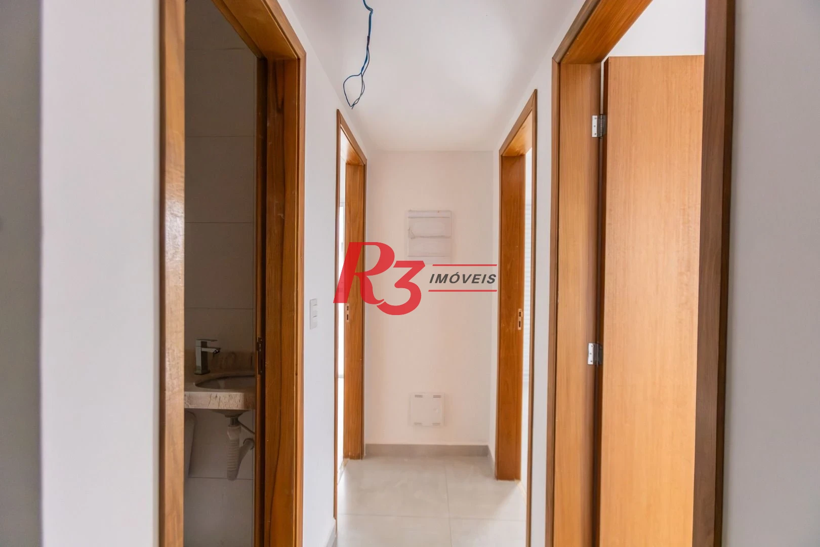 Village com 3 dormitórios à venda, 122 m² por R$ 900.000,00 - Aparecida - Santos/SP