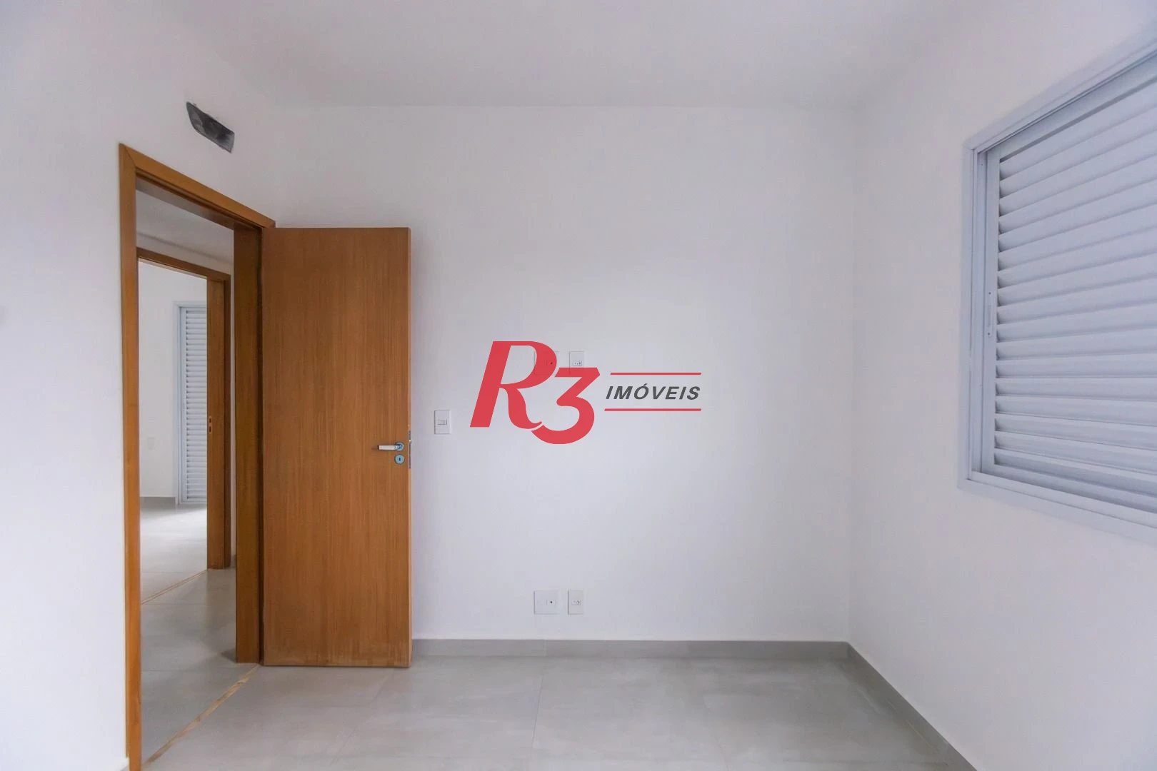 Village com 3 dormitórios à venda, 122 m² por R$ 900.000,00 - Aparecida - Santos/SP