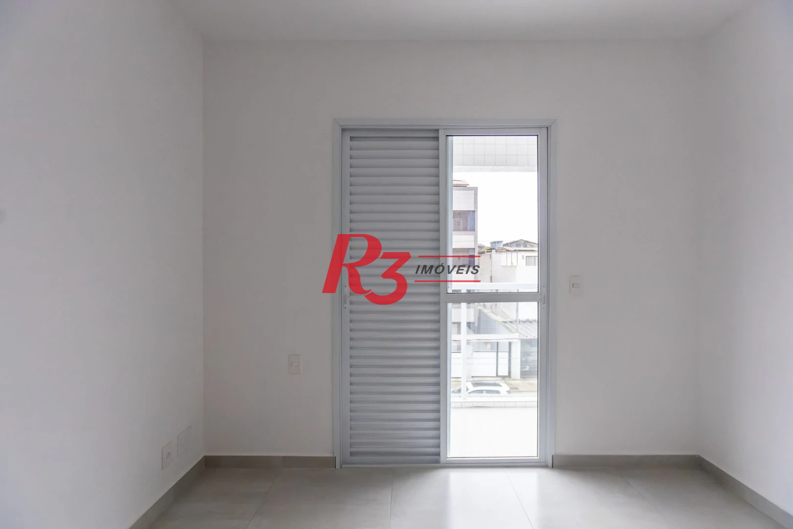 Village com 3 dormitórios à venda, 122 m² por R$ 900.000,00 - Aparecida - Santos/SP