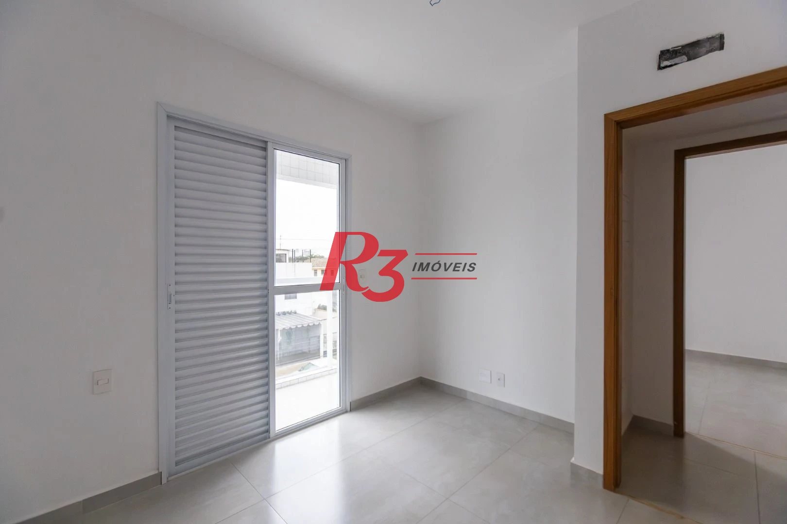 Village com 3 dormitórios à venda, 122 m² por R$ 900.000,00 - Aparecida - Santos/SP
