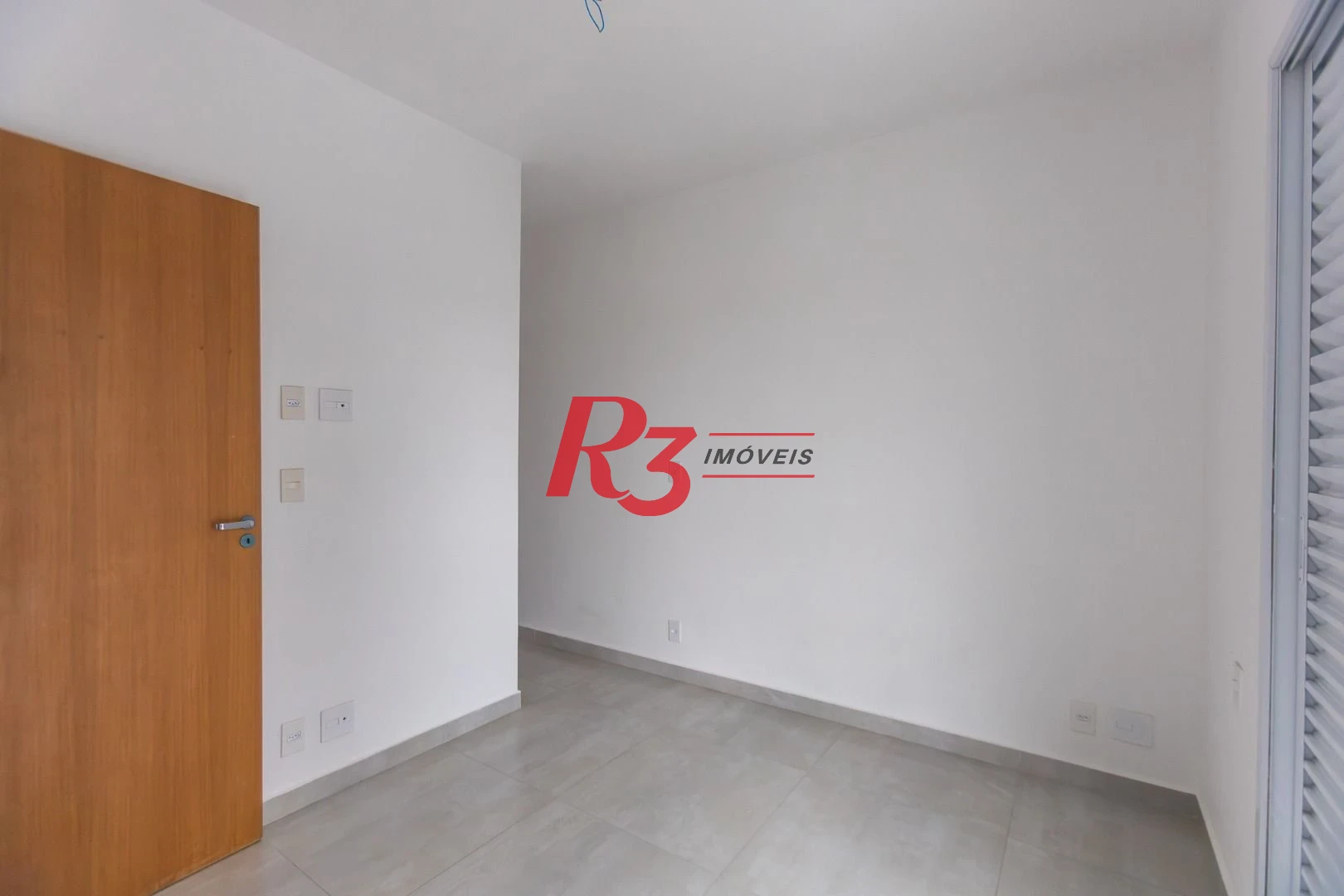 Village com 3 dormitórios à venda, 122 m² por R$ 900.000,00 - Aparecida - Santos/SP