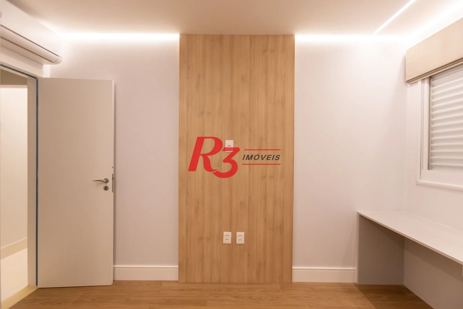 Apartamento com 3 dormitórios para alugar, 115 m² por R$ 13.000,02/mês - Embaré - Santos/SP