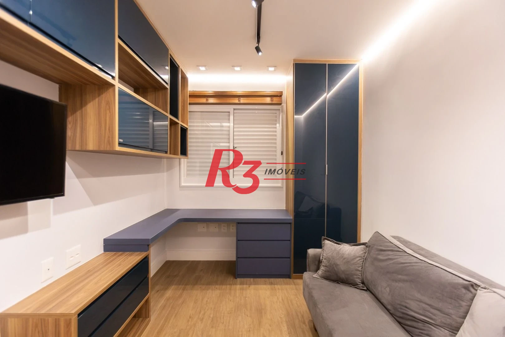 Apartamento com 3 dormitórios para alugar, 115 m² por R$ 13.000,02/mês - Embaré - Santos/SP