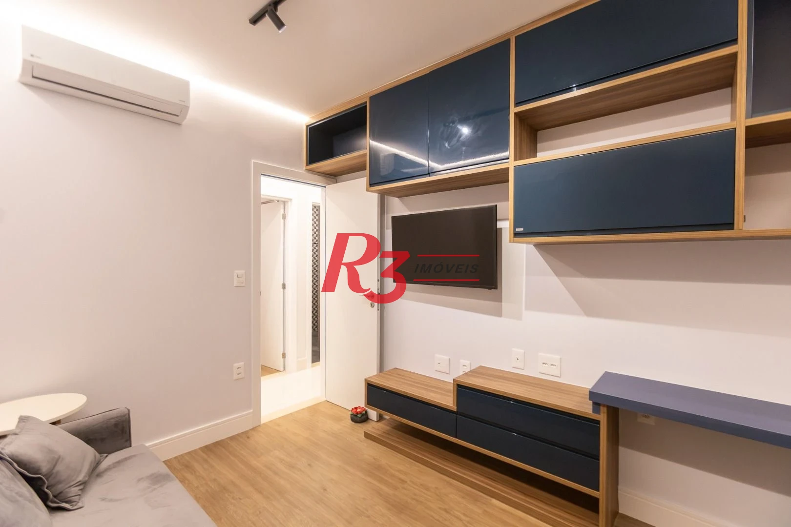Apartamento com 3 dormitórios para alugar, 115 m² por R$ 13.000,02/mês - Embaré - Santos/SP