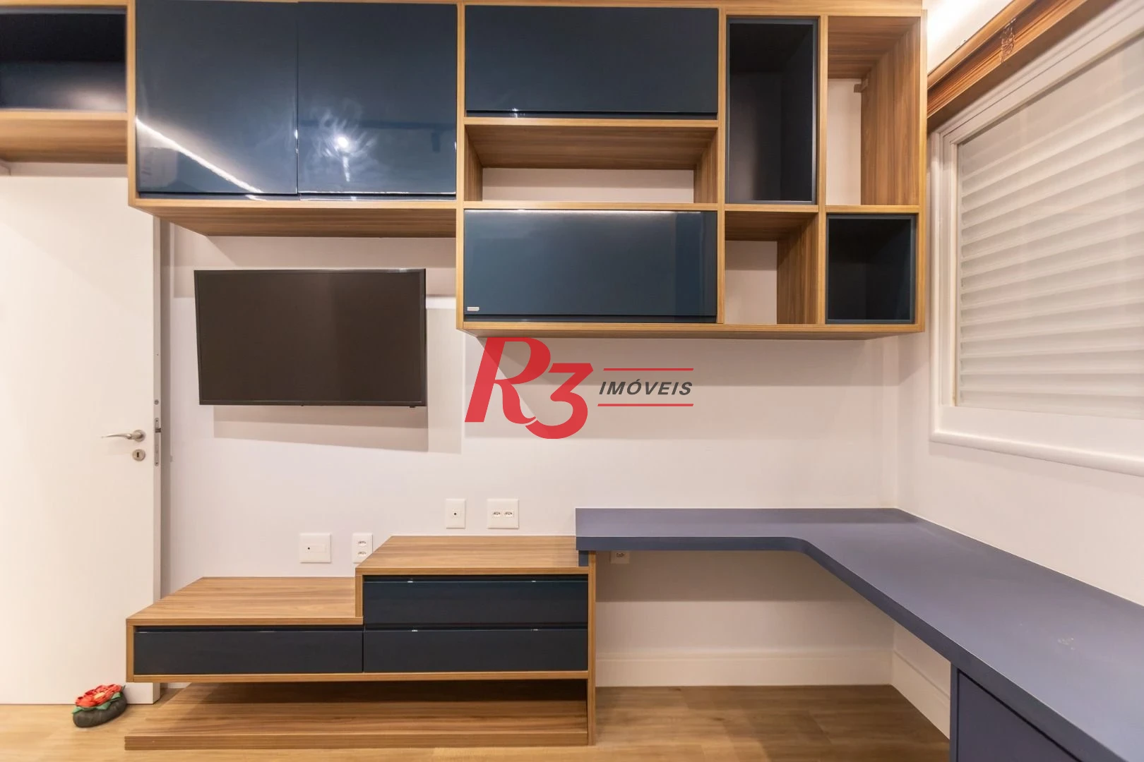 Apartamento com 3 dormitórios para alugar, 115 m² por R$ 13.000,02/mês - Embaré - Santos/SP