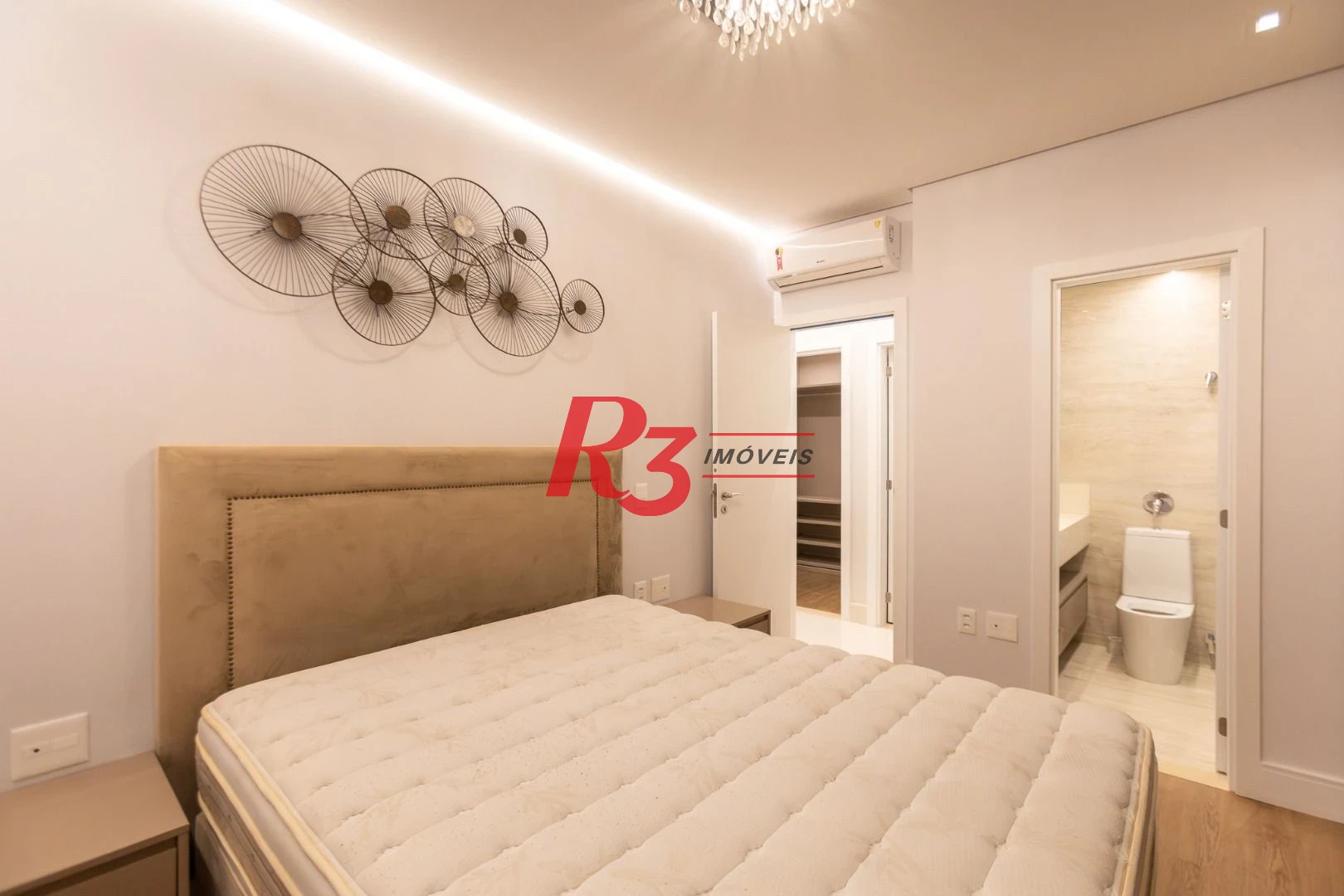 Apartamento com 3 dormitórios para alugar, 115 m² por R$ 13.000,02/mês - Embaré - Santos/SP