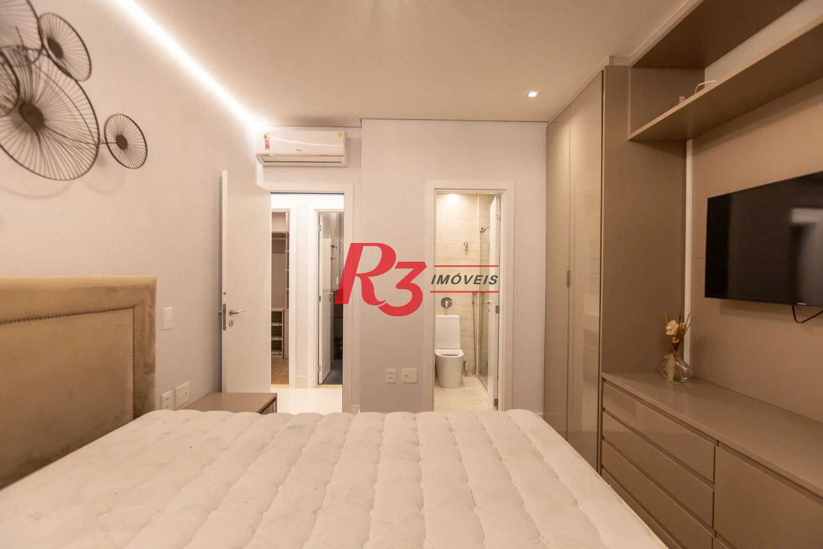 Apartamento com 3 dormitórios para alugar, 115 m² por R$ 13.000,02/mês - Embaré - Santos/SP