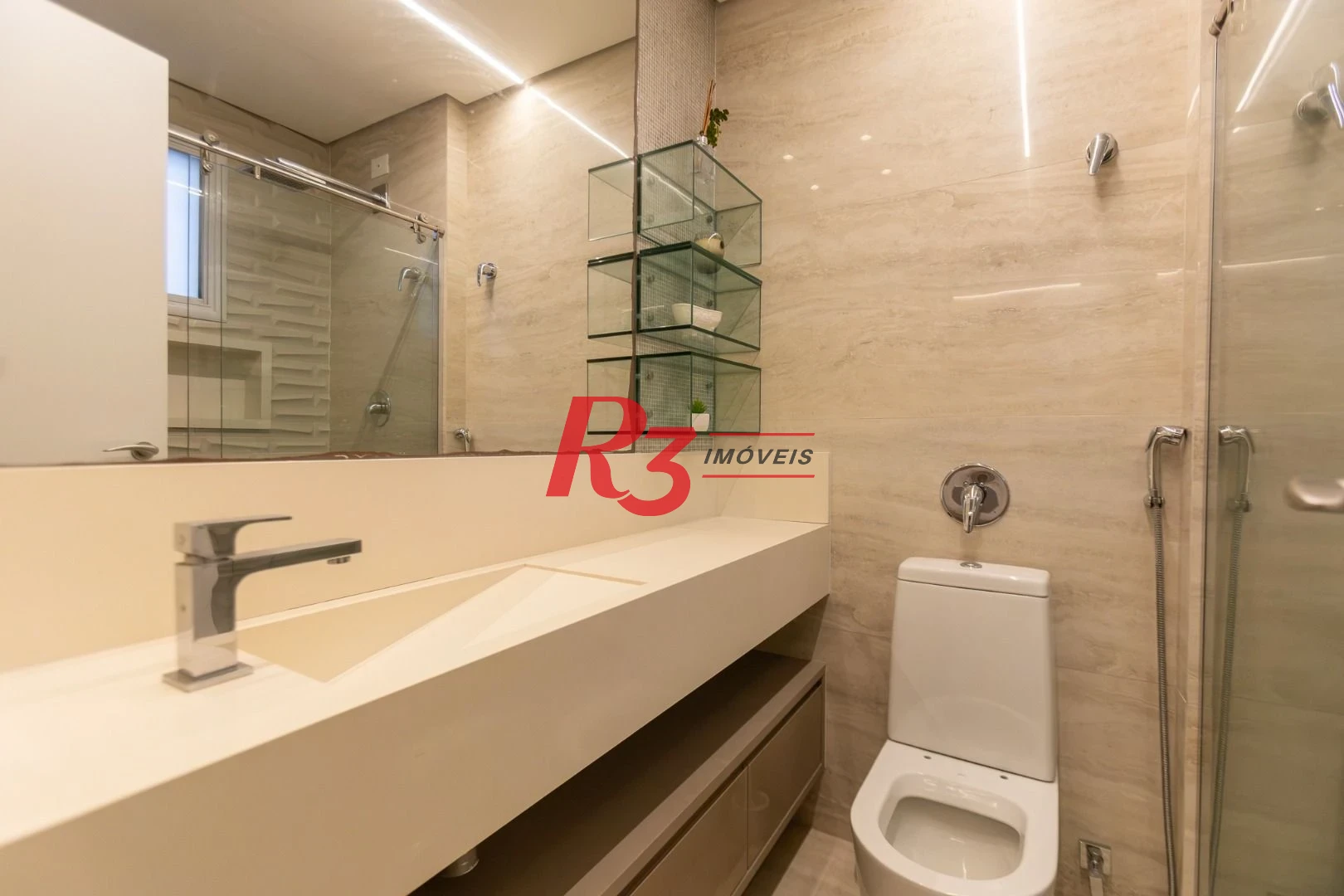 Apartamento com 3 dormitórios para alugar, 115 m² por R$ 13.000,02/mês - Embaré - Santos/SP