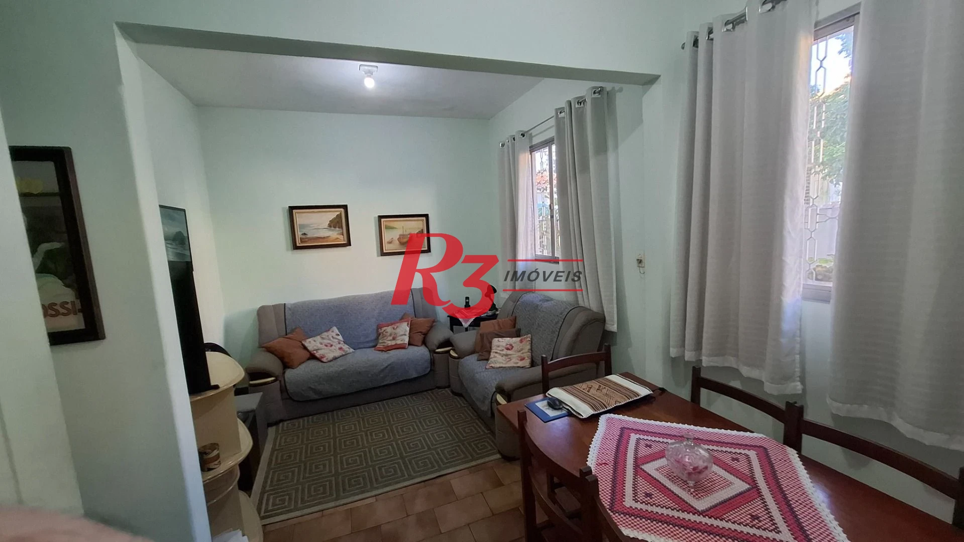 Casa com 2 dormitórios à venda, 120 m² por R$ 640.000,00 - Vila Valença - São Vicente/SP