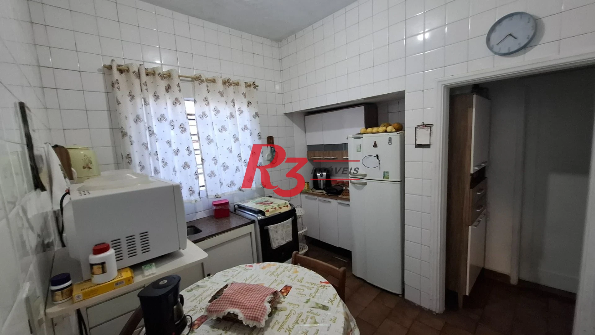 Casa com 2 dormitórios à venda, 120 m² por R$ 640.000,00 - Vila Valença - São Vicente/SP