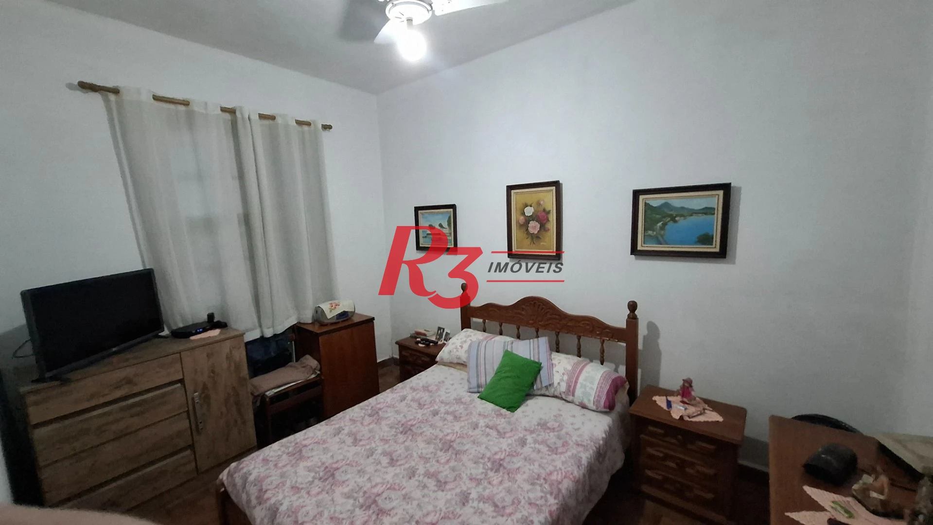Casa com 2 dormitórios à venda, 120 m² por R$ 640.000,00 - Vila Valença - São Vicente/SP