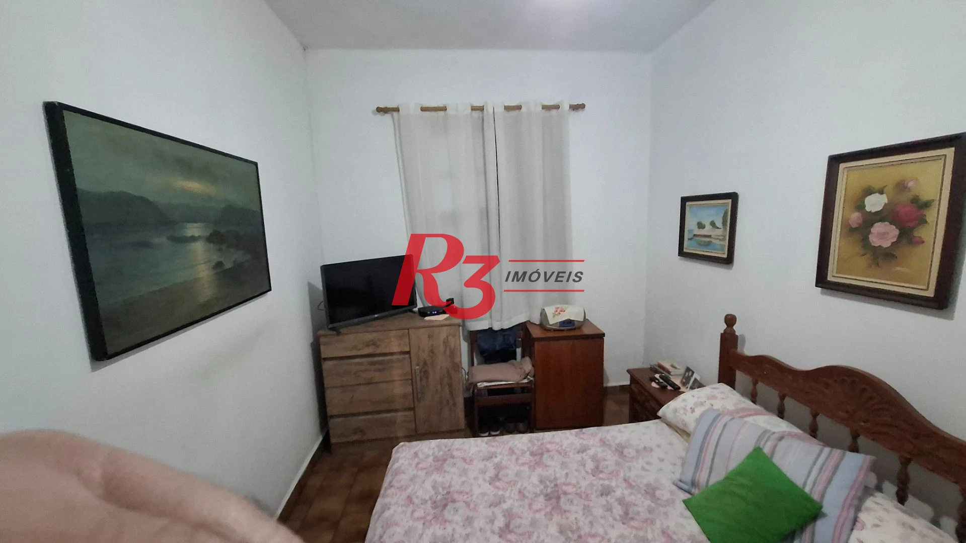 Casa com 2 dormitórios à venda, 120 m² por R$ 640.000,00 - Vila Valença - São Vicente/SP