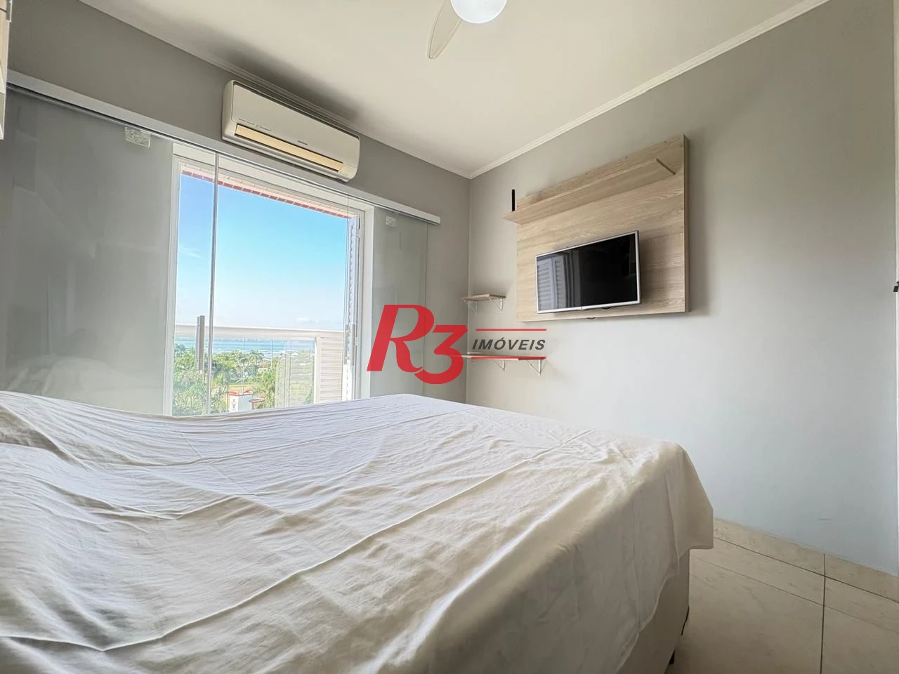 Apartamento para alugar, 54 m² por R$ 4.000,02/mês - José Menino - Santos/SP