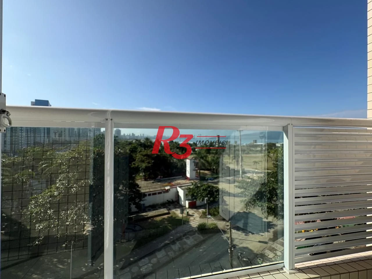 Apartamento para alugar, 54 m² por R$ 4.000,02/mês - José Menino - Santos/SP