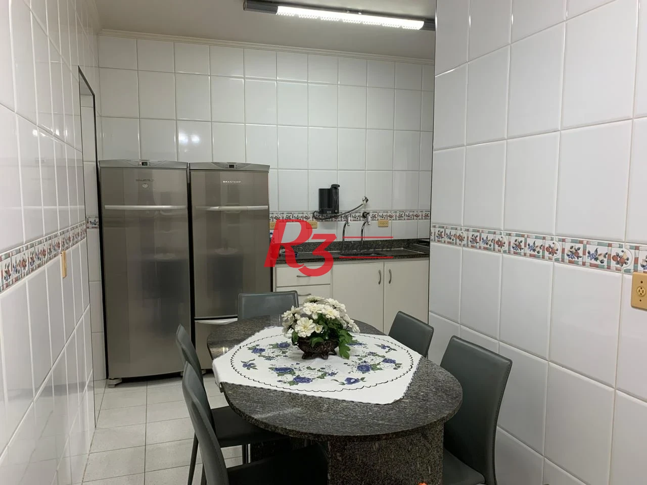 Apartamento com 3 dormitórios à venda, 104 m² por R$ 1.150.000,00 - Boqueirão - Santos/SP
