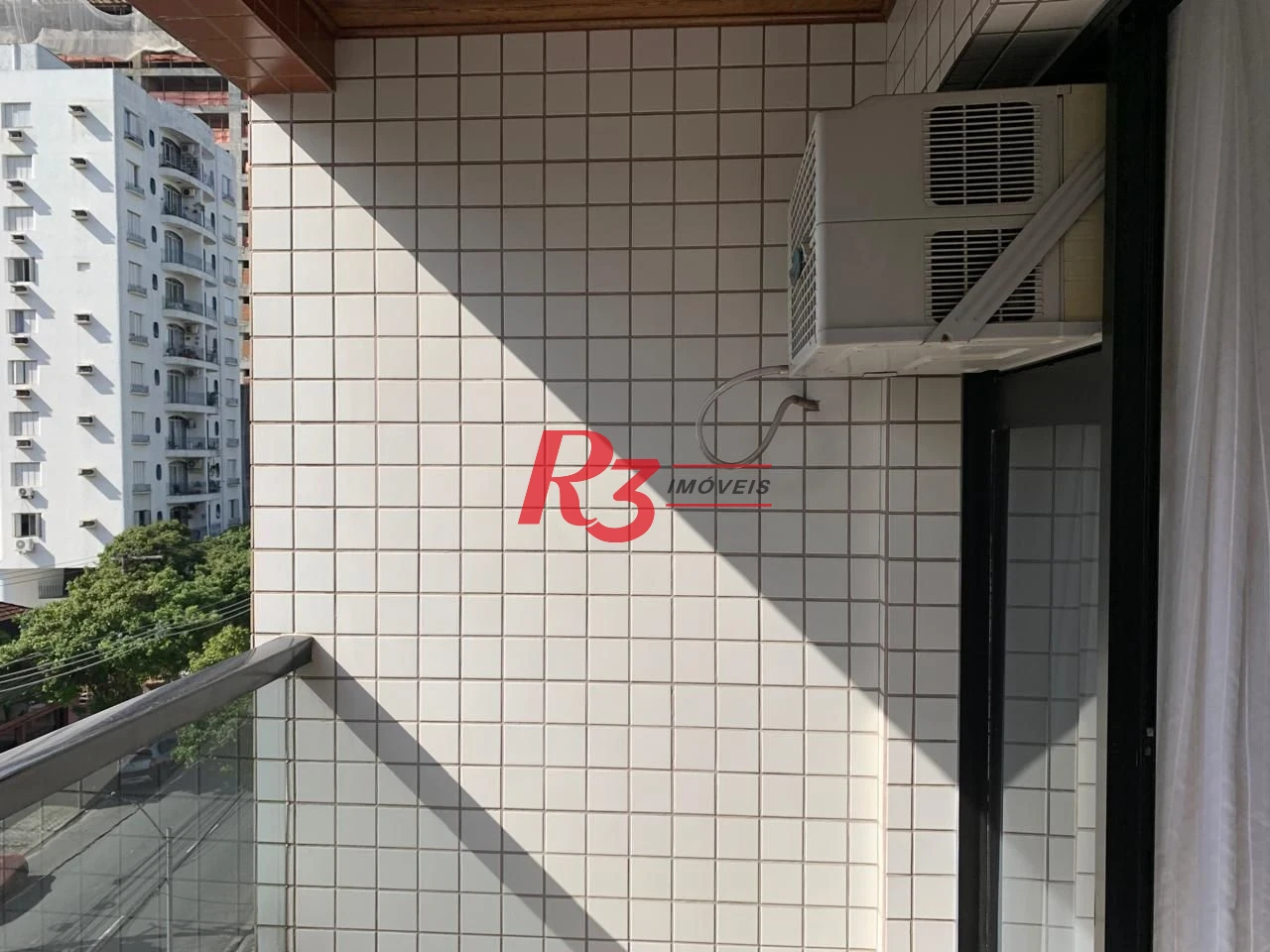 Apartamento com 3 dormitórios à venda, 104 m² por R$ 1.150.000,00 - Boqueirão - Santos/SP
