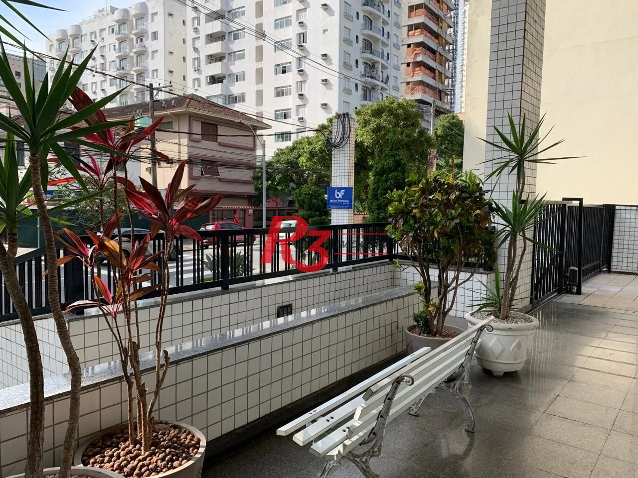 Apartamento com 3 dormitórios à venda, 104 m² por R$ 1.150.000,00 - Boqueirão - Santos/SP
