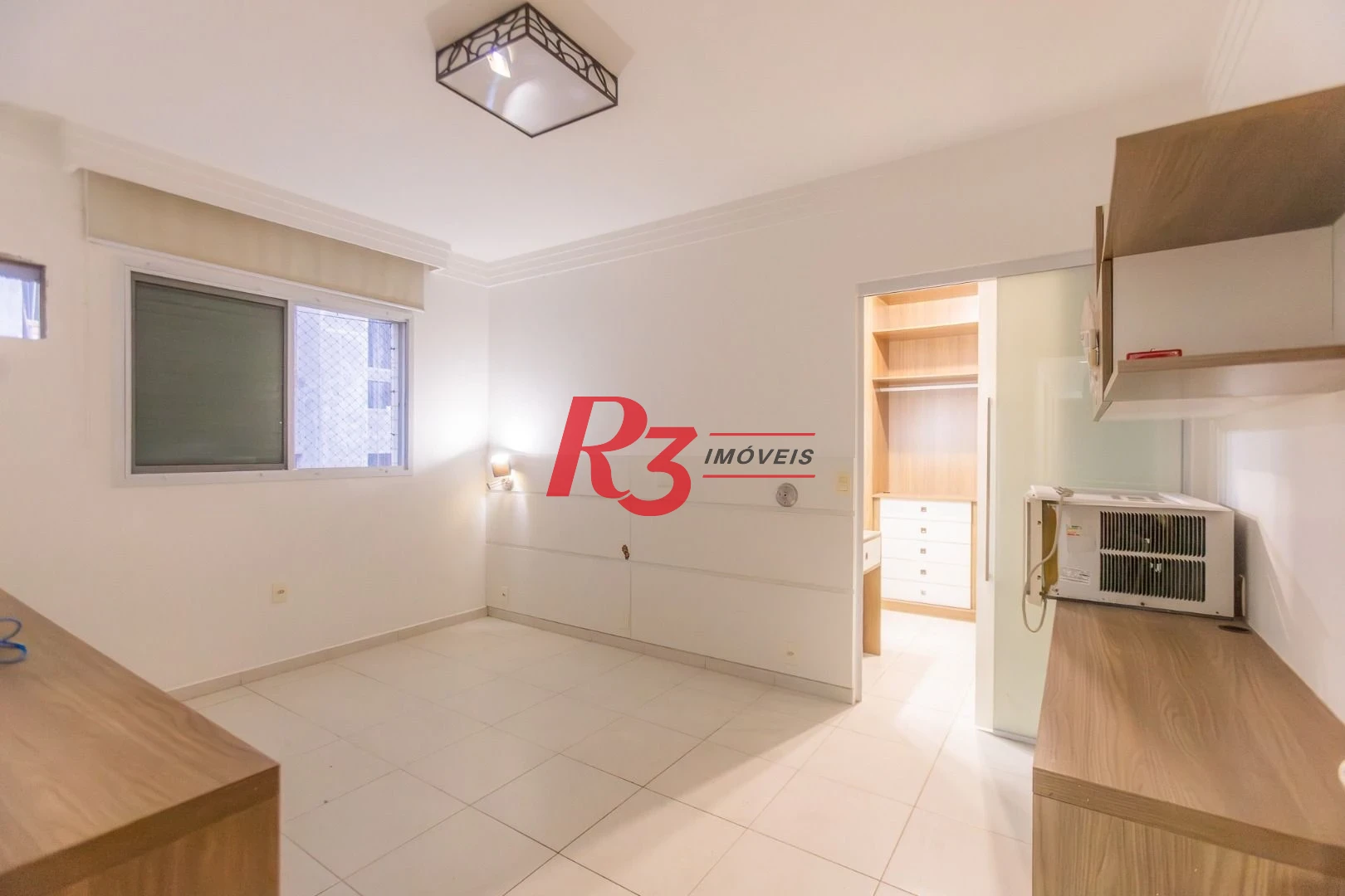 Apartamento com 3 dormitórios à venda, 248 m² por R$ 1.000.000,00 - Marapé - Santos/SP