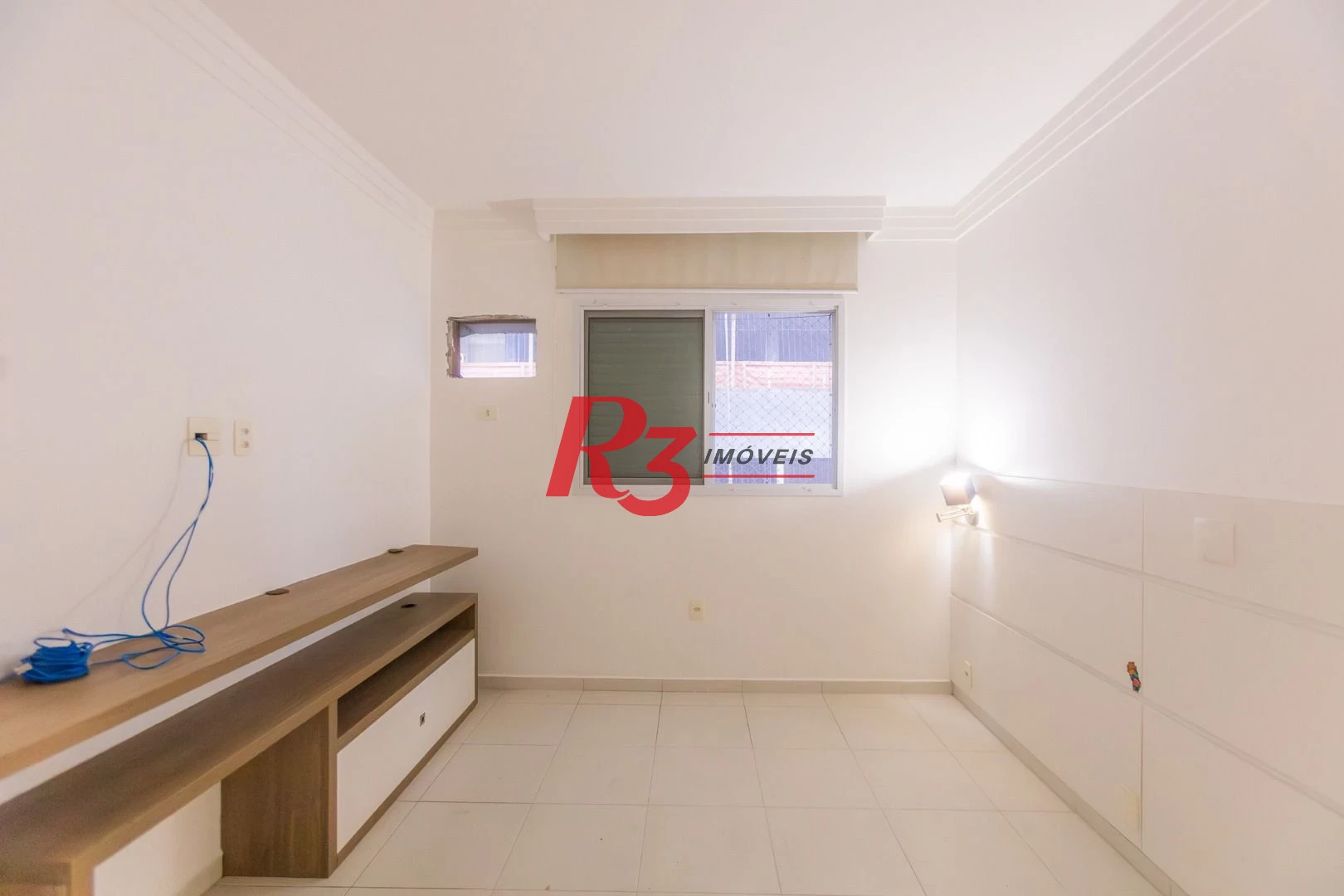Apartamento com 3 dormitórios à venda, 248 m² por R$ 1.000.000,00 - Marapé - Santos/SP