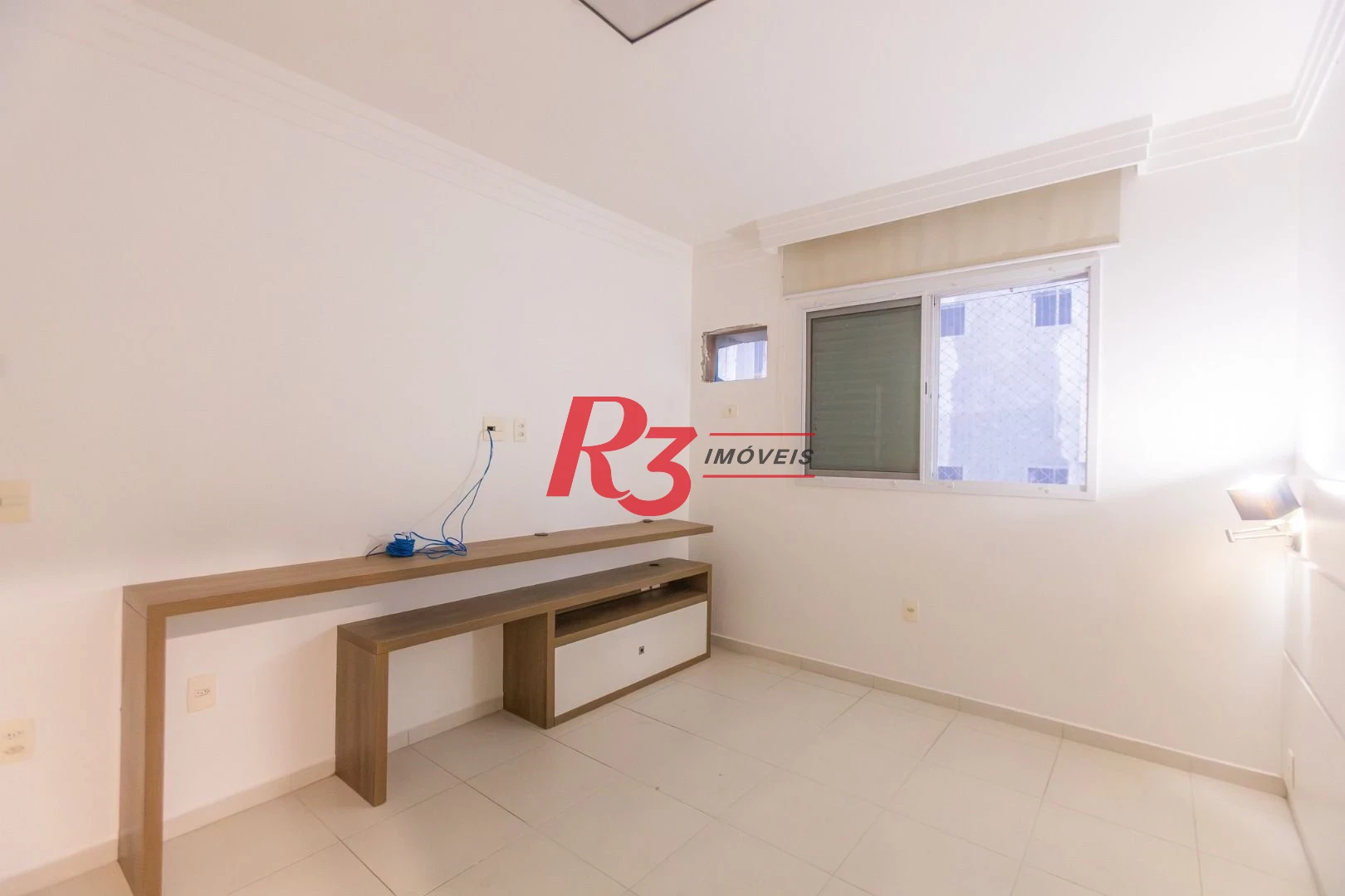 Apartamento com 3 dormitórios à venda, 248 m² por R$ 1.000.000,00 - Marapé - Santos/SP