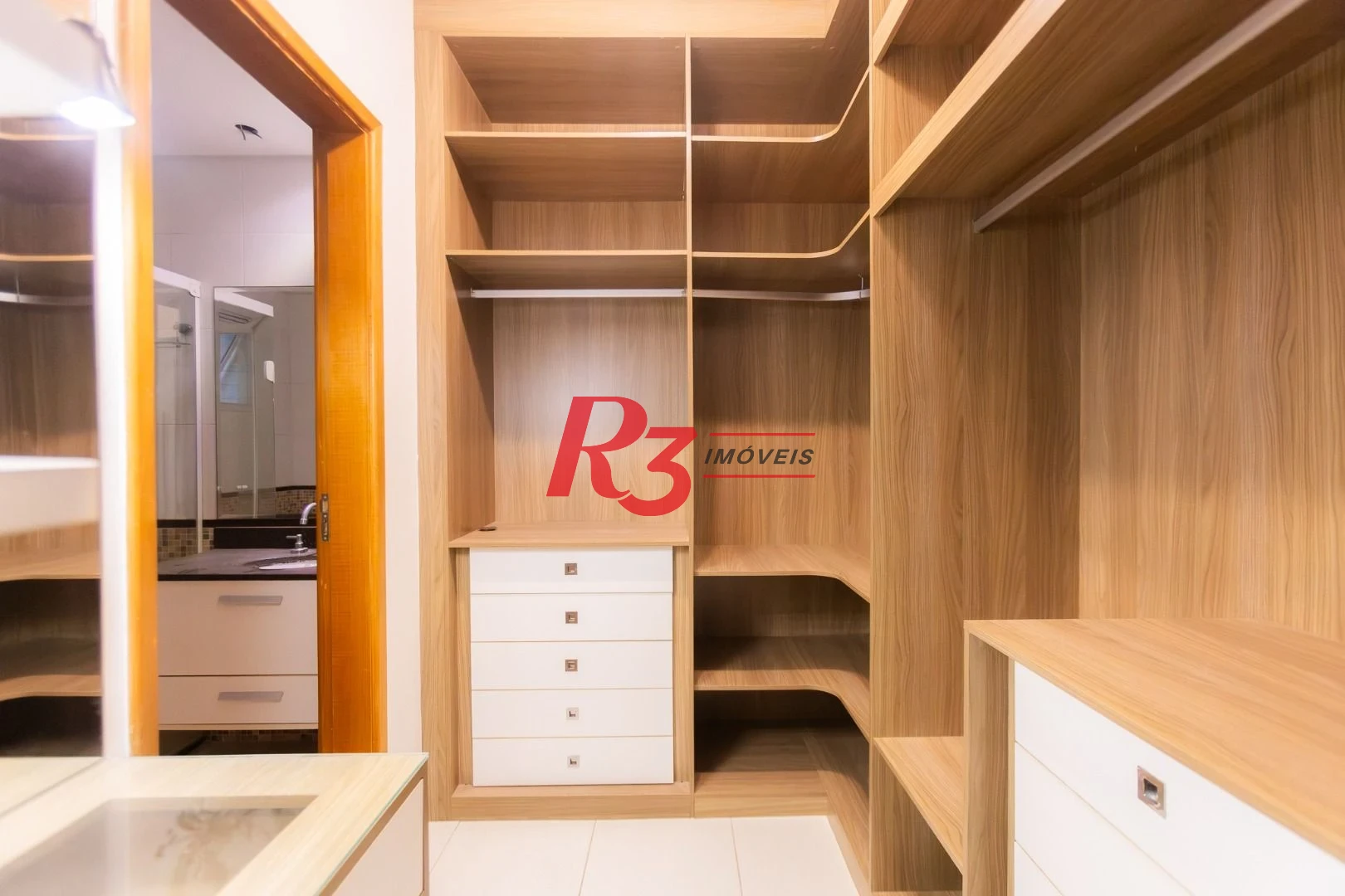 Apartamento com 3 dormitórios à venda, 248 m² por R$ 1.000.000,00 - Marapé - Santos/SP