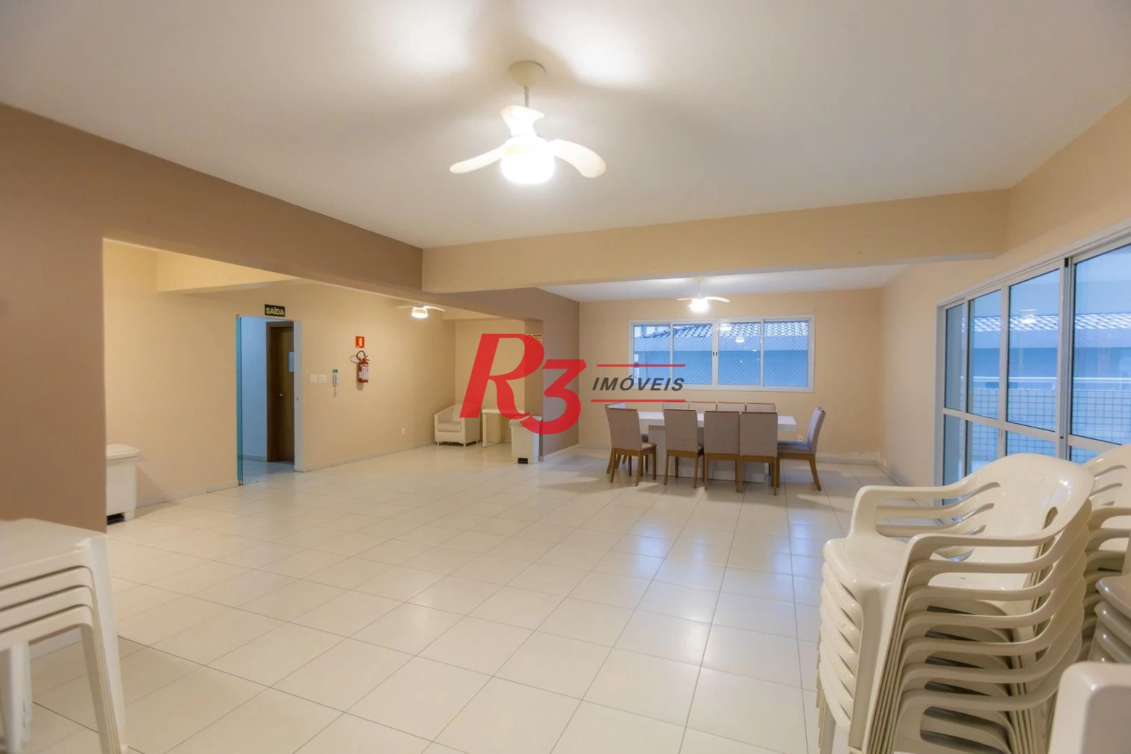 Apartamento com 3 dormitórios à venda, 248 m² por R$ 1.000.000,00 - Marapé - Santos/SP