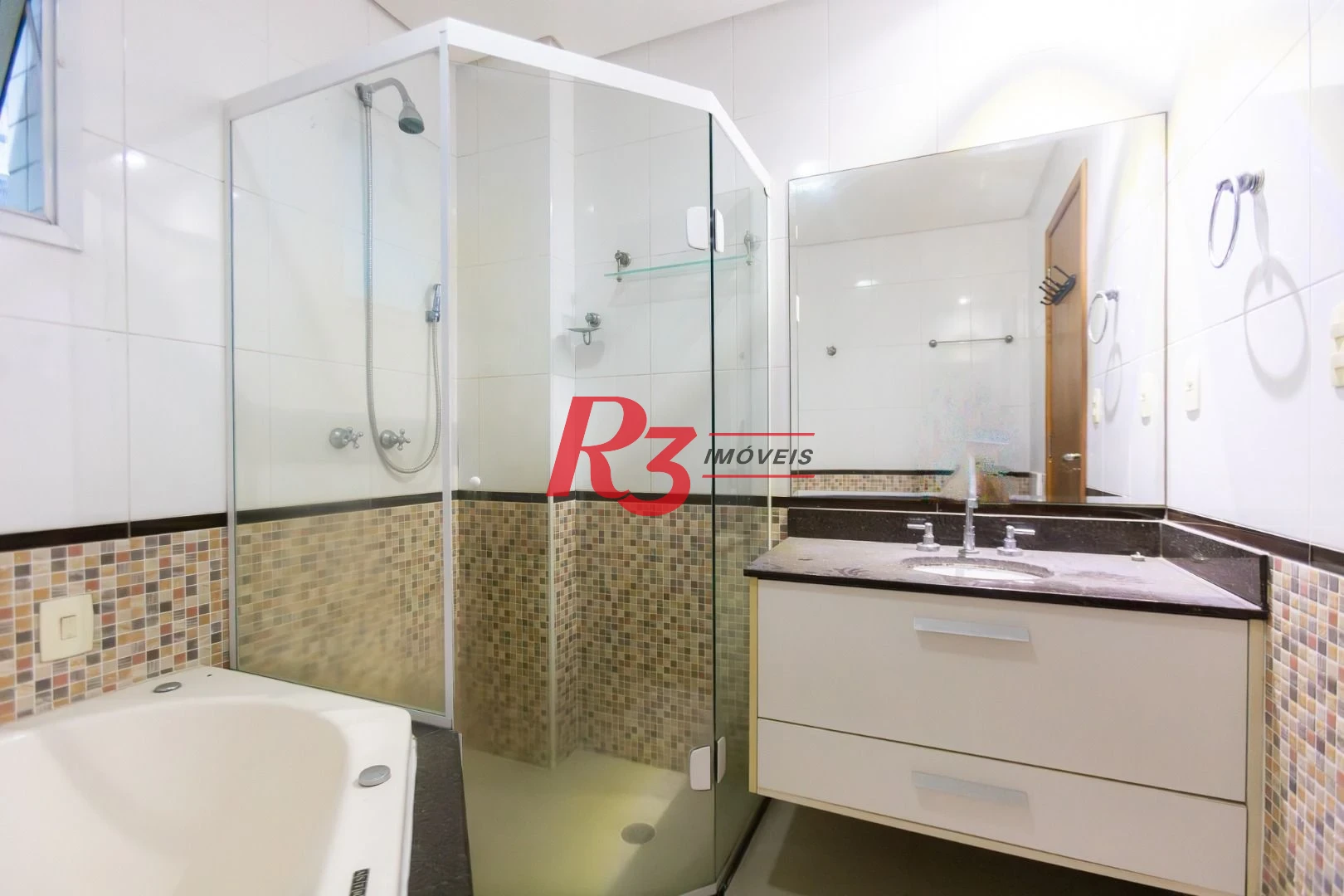 Apartamento com 3 dormitórios à venda, 248 m² por R$ 1.000.000,00 - Marapé - Santos/SP