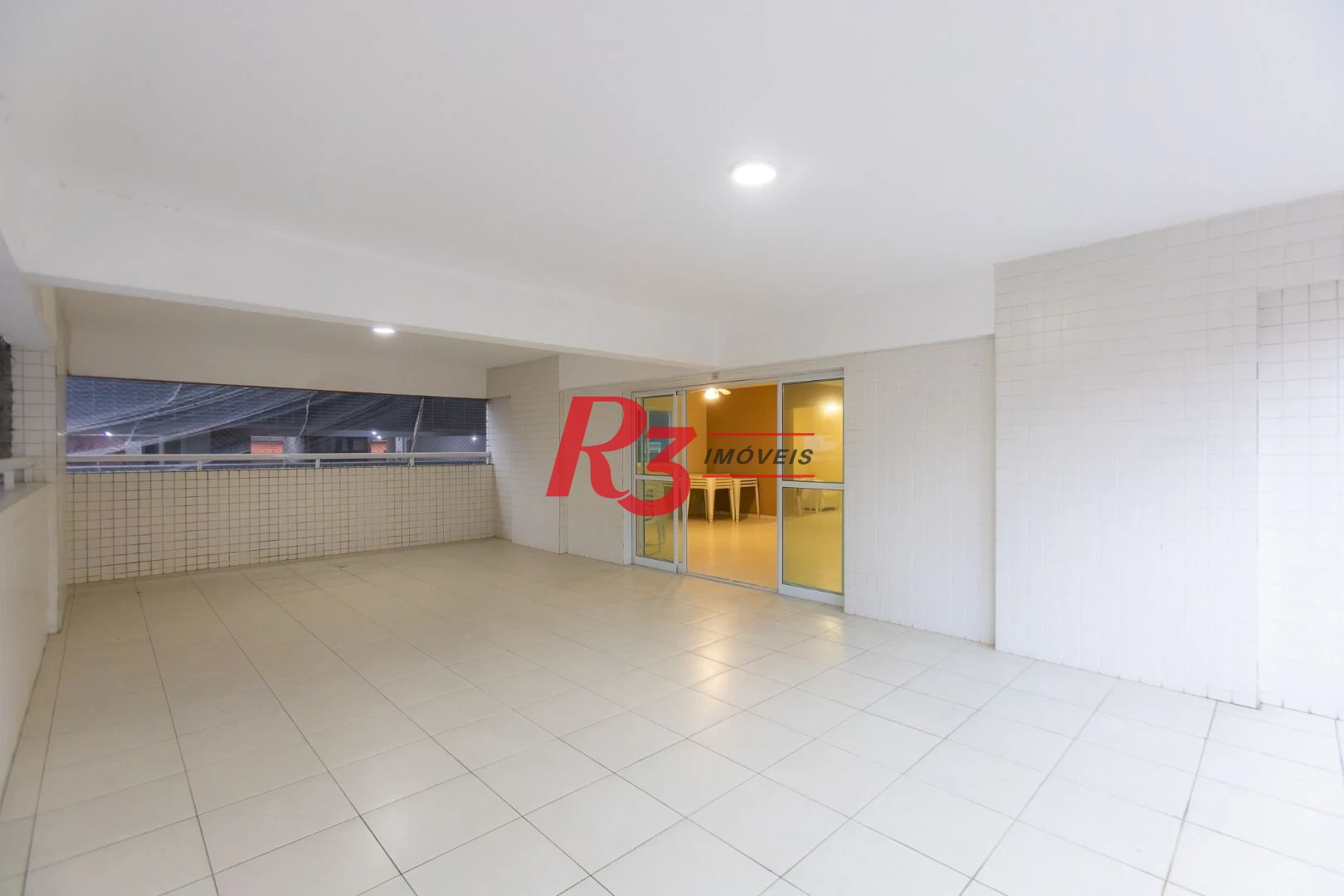 Apartamento com 3 dormitórios à venda, 248 m² por R$ 1.000.000,00 - Marapé - Santos/SP