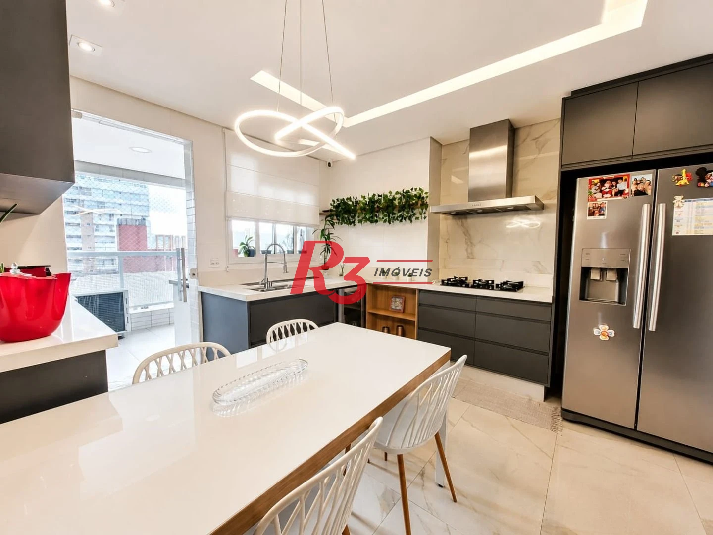 Apartamento com 3 dormitórios à venda, 127 m² por R$ 2.130.000,00 - Boqueirão - Santos/SP