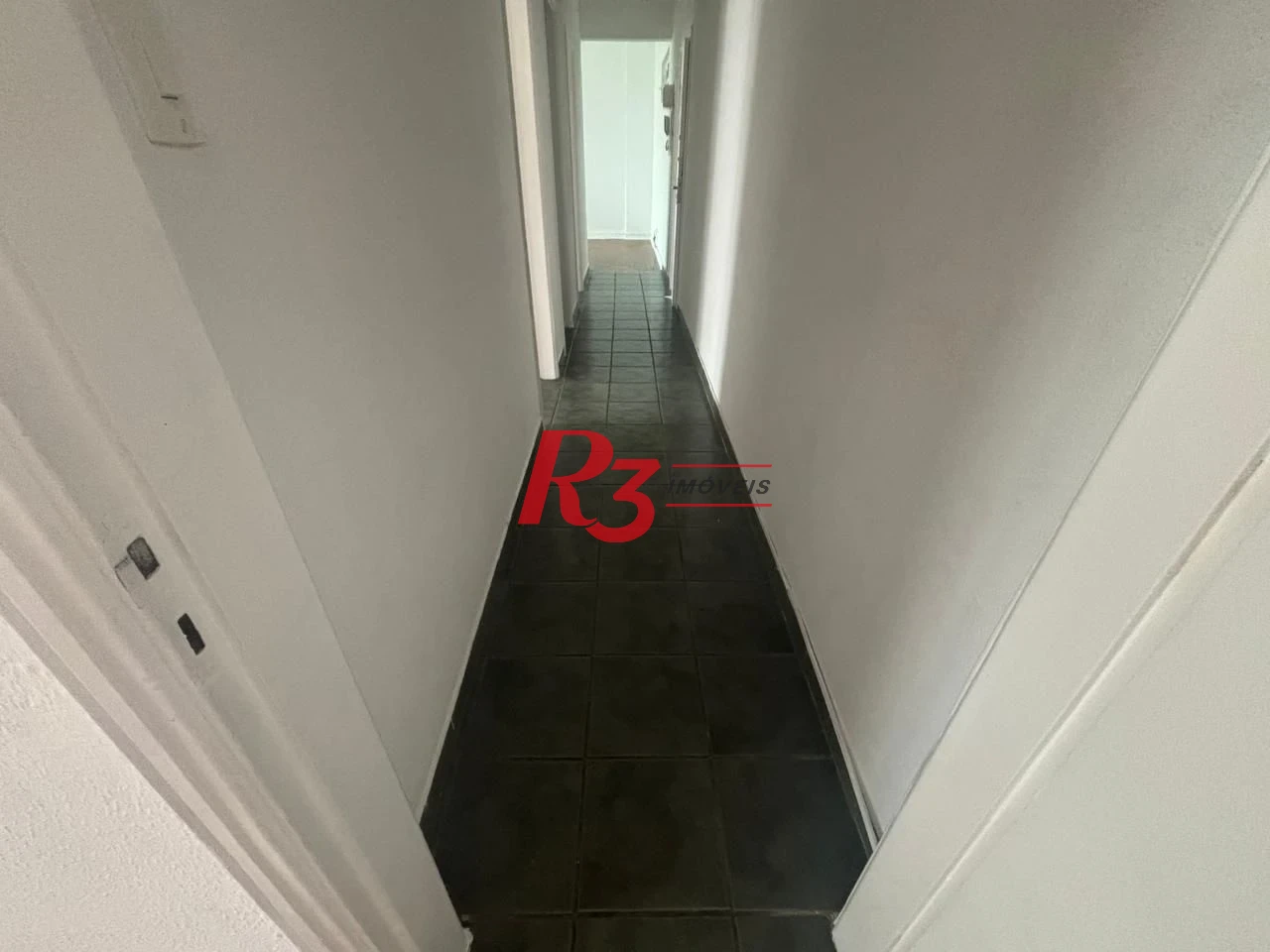 Apartamento com 2 dormitórios à venda, 80 m² por R$ 586.000,00 - José Menino - Santos/SP