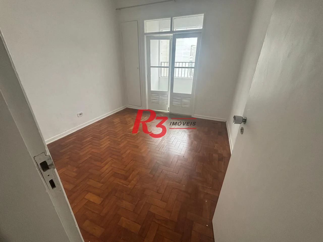 Apartamento com 2 dormitórios à venda, 80 m² por R$ 586.000,00 - José Menino - Santos/SP