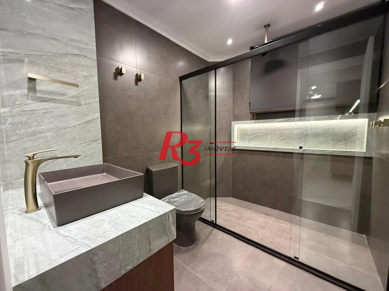 Apartamento com 1 dormitório à venda, 40 m² por R$ 700.000,00 - Ponta da Praia - Santos/SP
