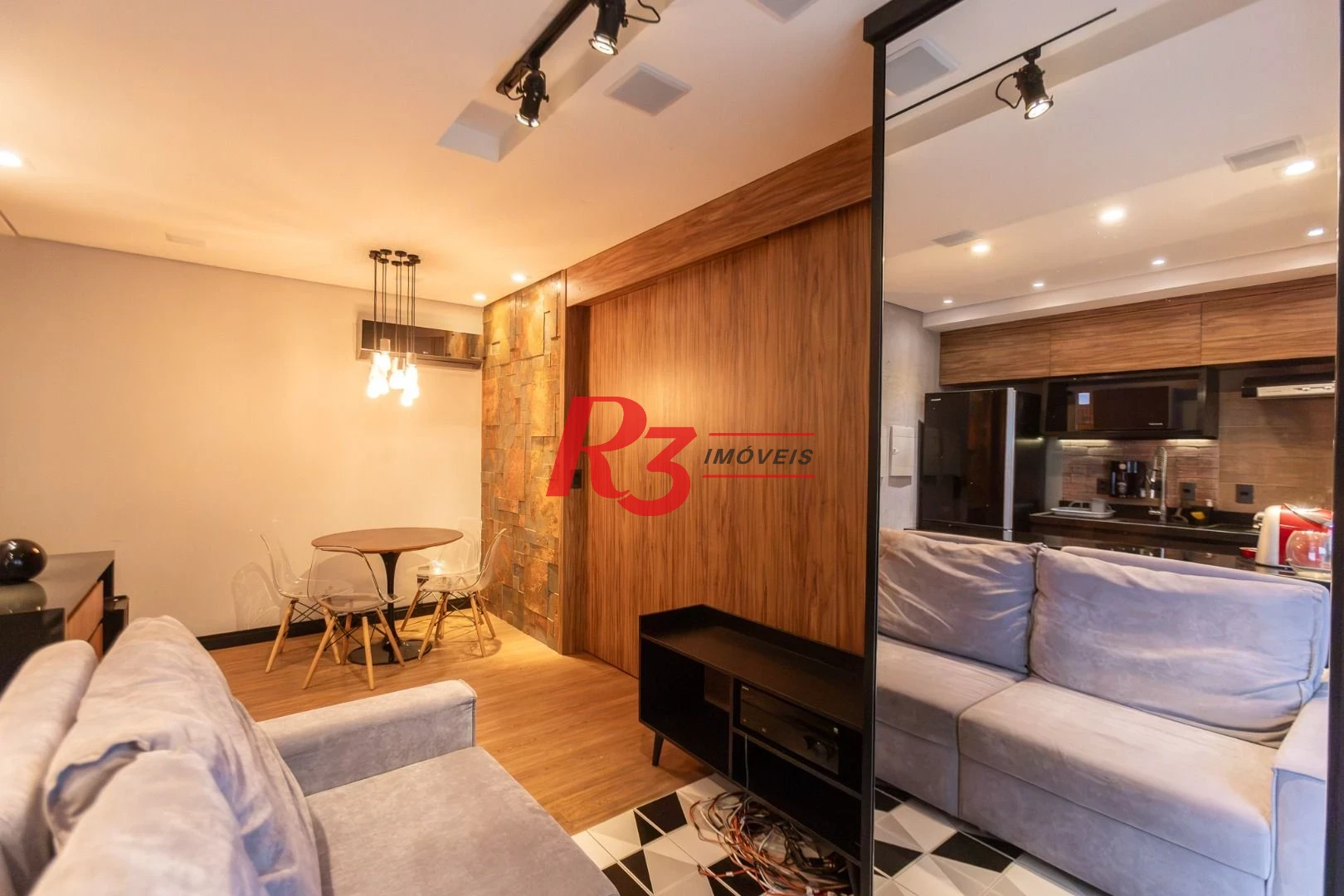 Apartamento com 1 dormitório para alugar, 47 m² por R$ 5.300,00/mês - Boqueirão - Santos/SP