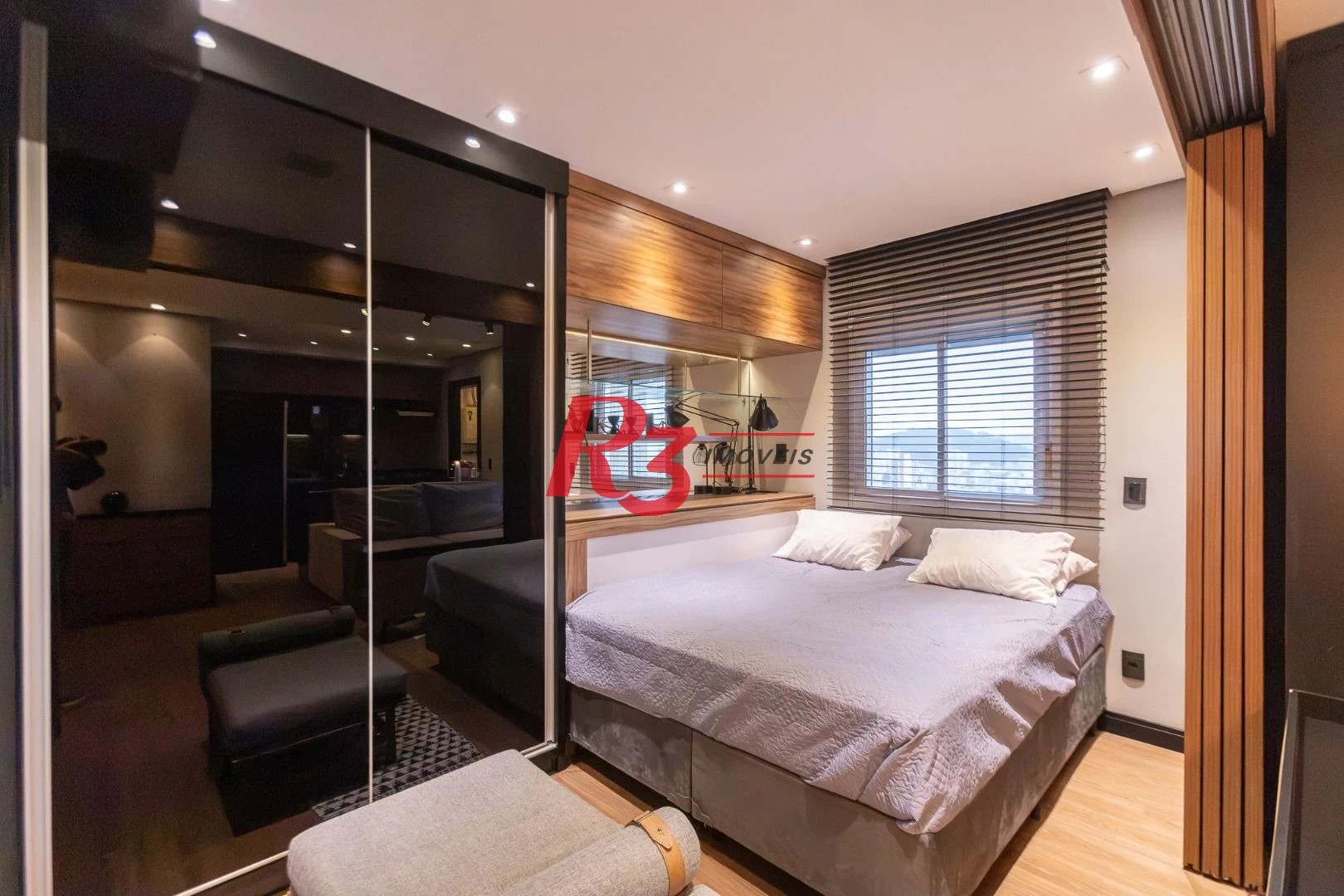 Apartamento com 1 dormitório para alugar, 47 m² por R$ 5.300,00/mês - Boqueirão - Santos/SP