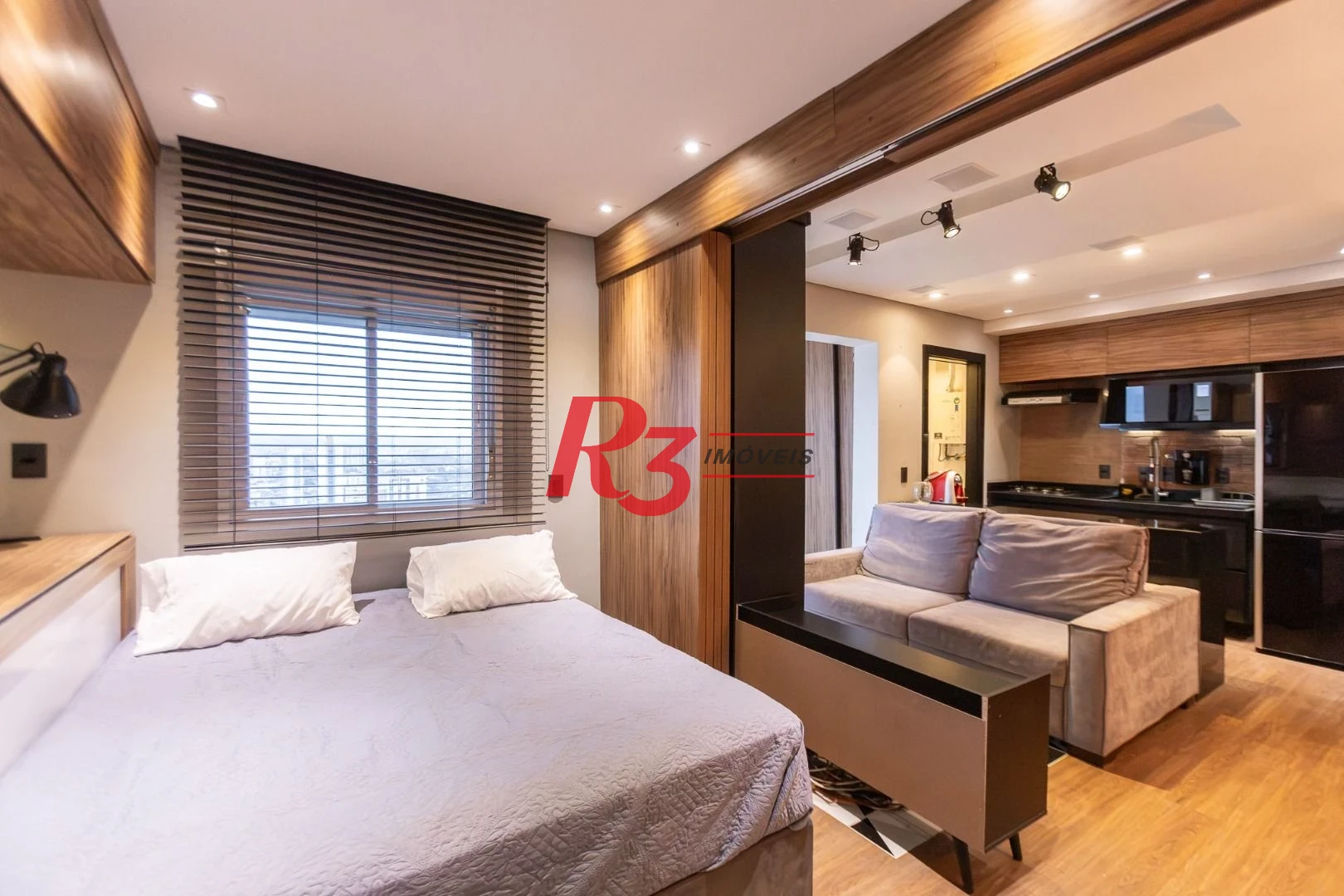Apartamento com 1 dormitório para alugar, 47 m² por R$ 5.300,00/mês - Boqueirão - Santos/SP
