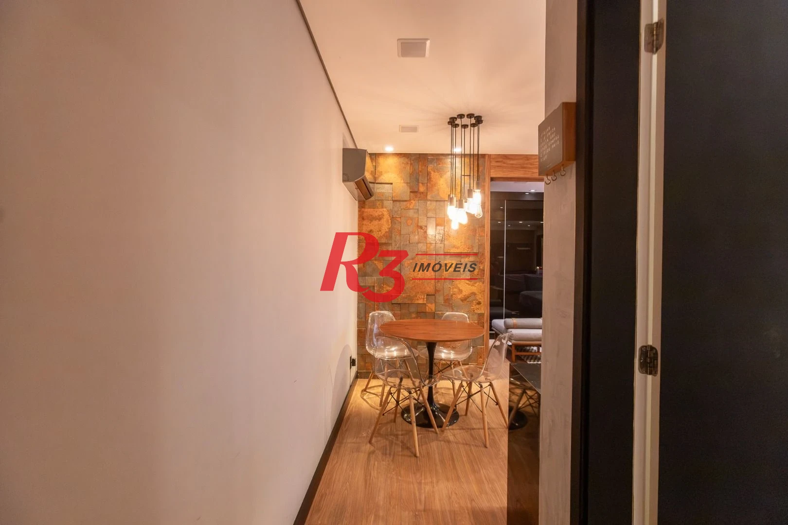 Apartamento com 1 dormitório para alugar, 47 m² por R$ 5.300,00/mês - Boqueirão - Santos/SP