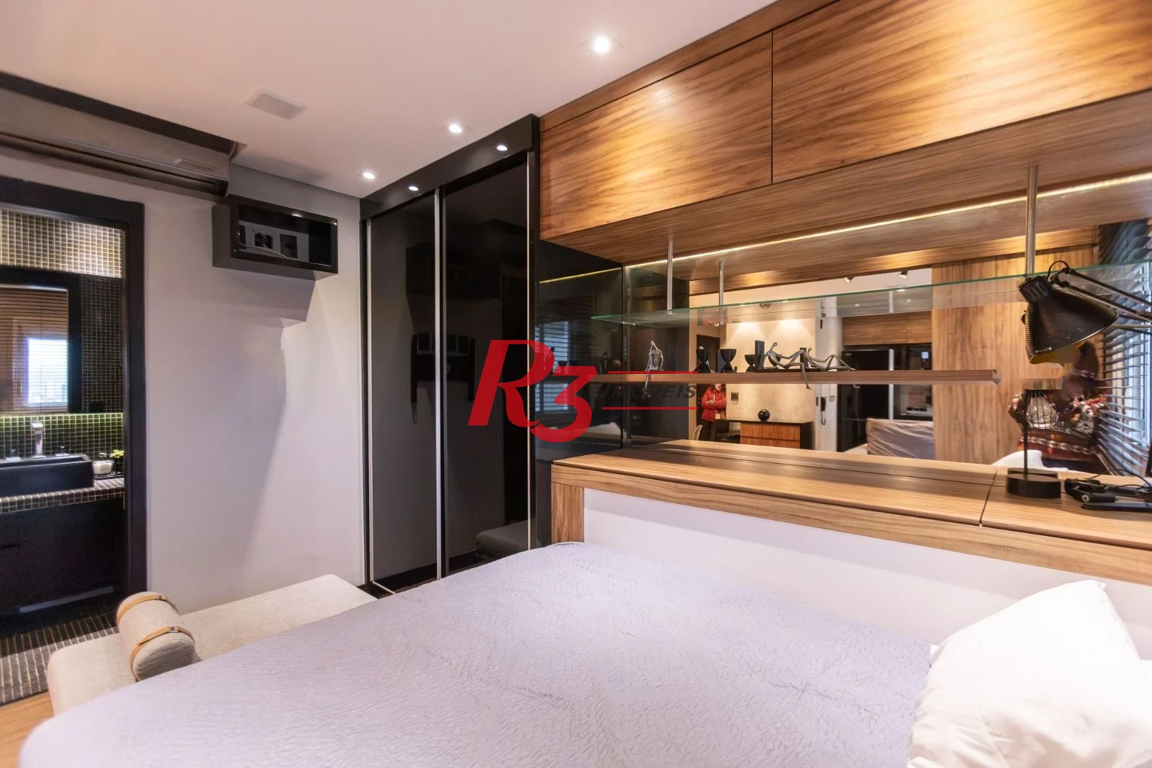 Apartamento com 1 dormitório para alugar, 47 m² por R$ 5.300,00/mês - Boqueirão - Santos/SP