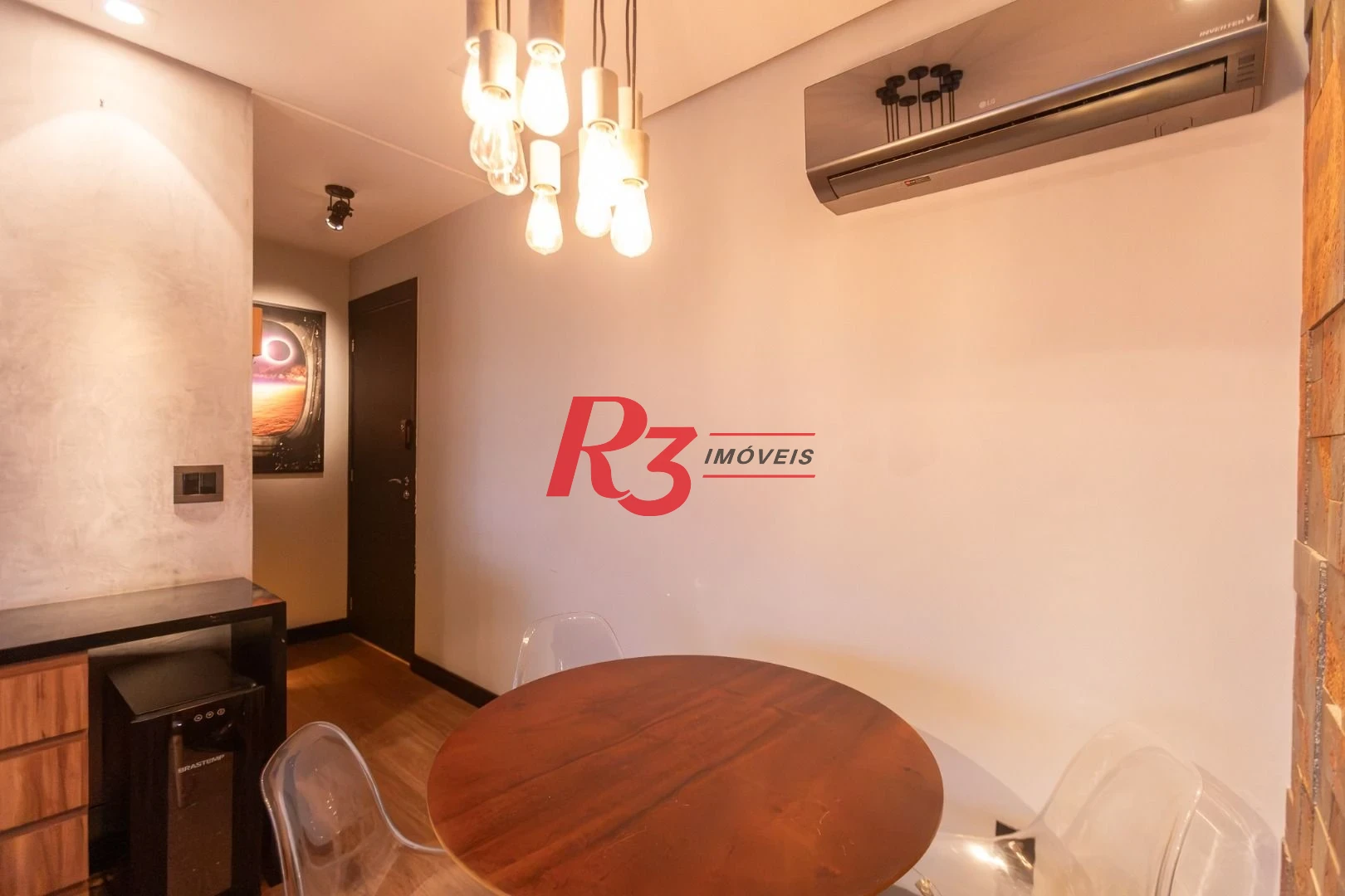 Apartamento com 1 dormitório para alugar, 47 m² por R$ 5.300,00/mês - Boqueirão - Santos/SP
