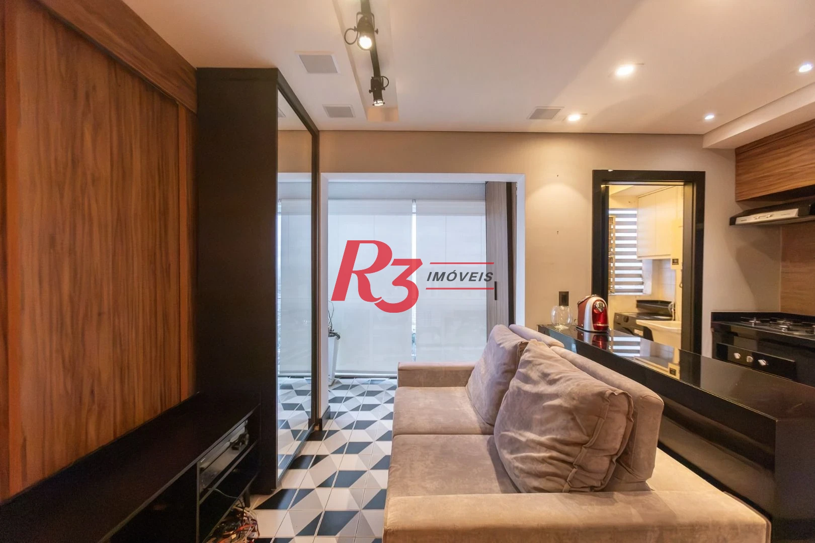Apartamento com 1 dormitório para alugar, 47 m² por R$ 5.300,00/mês - Boqueirão - Santos/SP