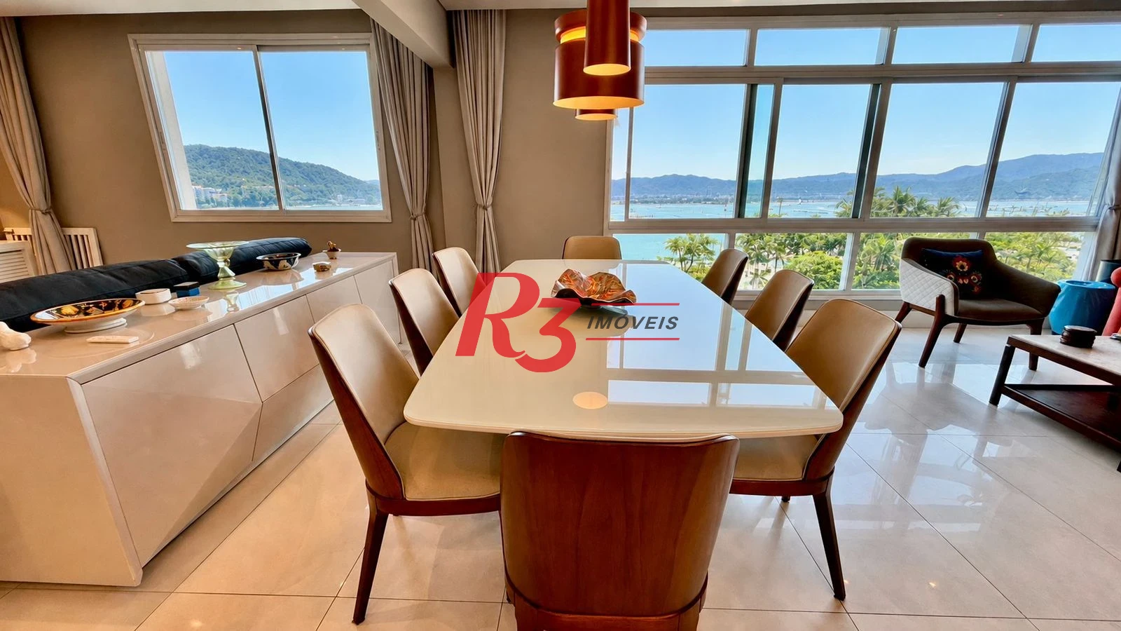 Apartamento com 2 dormitórios à venda, 166 m² por R$ 1.970.000,00 - Boqueirão - Santos/SP