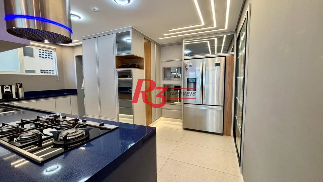 Apartamento com 2 dormitórios à venda, 166 m² por R$ 1.970.000,00 - Boqueirão - Santos/SP