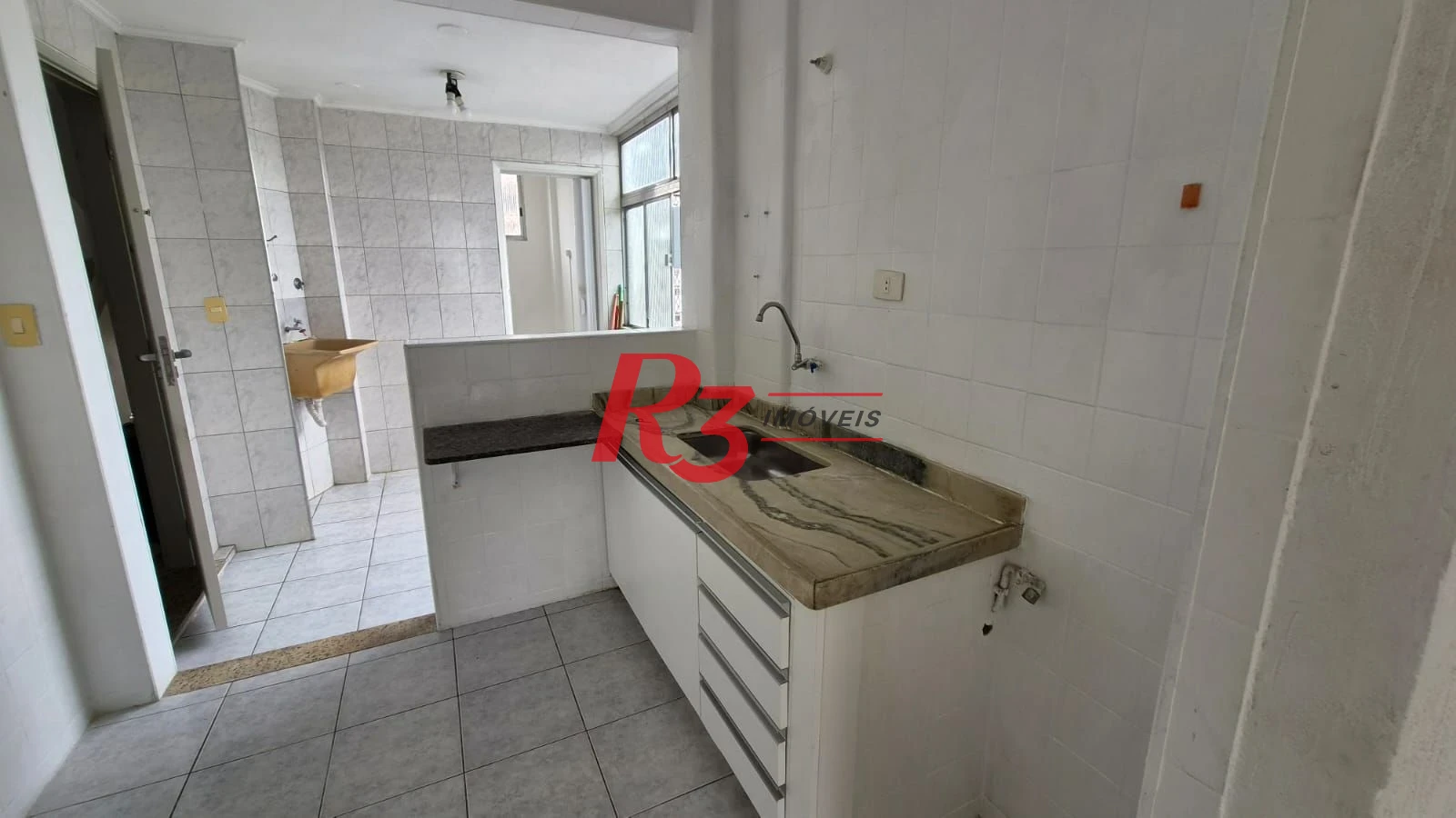 Apartamento com 2 dormitórios para alugar, 98 m² - José Menino - Santos/SP